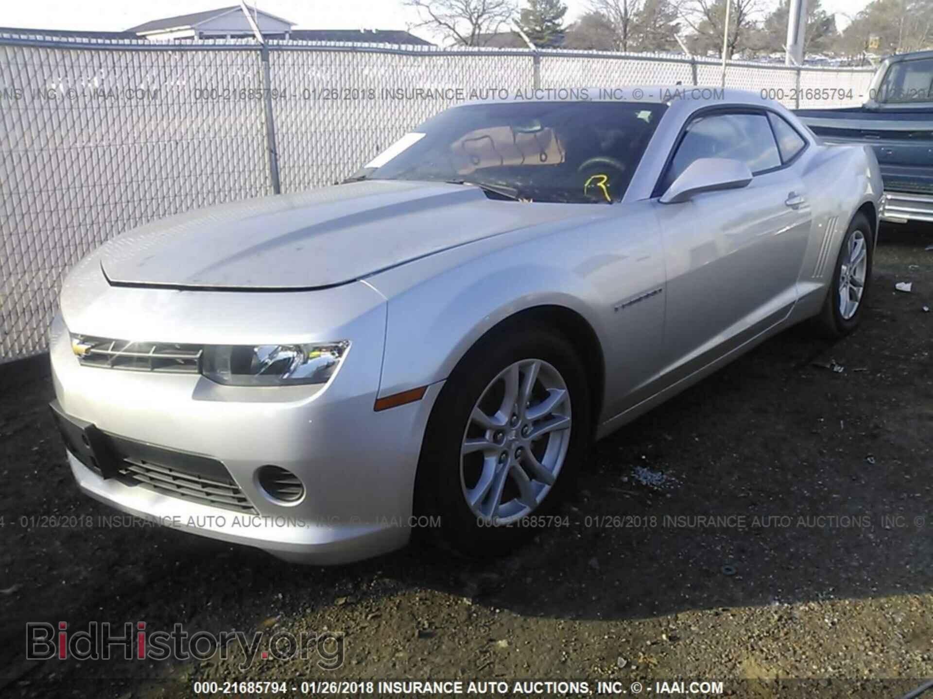 2015 Chevrolet Camaro - VIN: 2G1FB1E30F9258667 - Фото 2