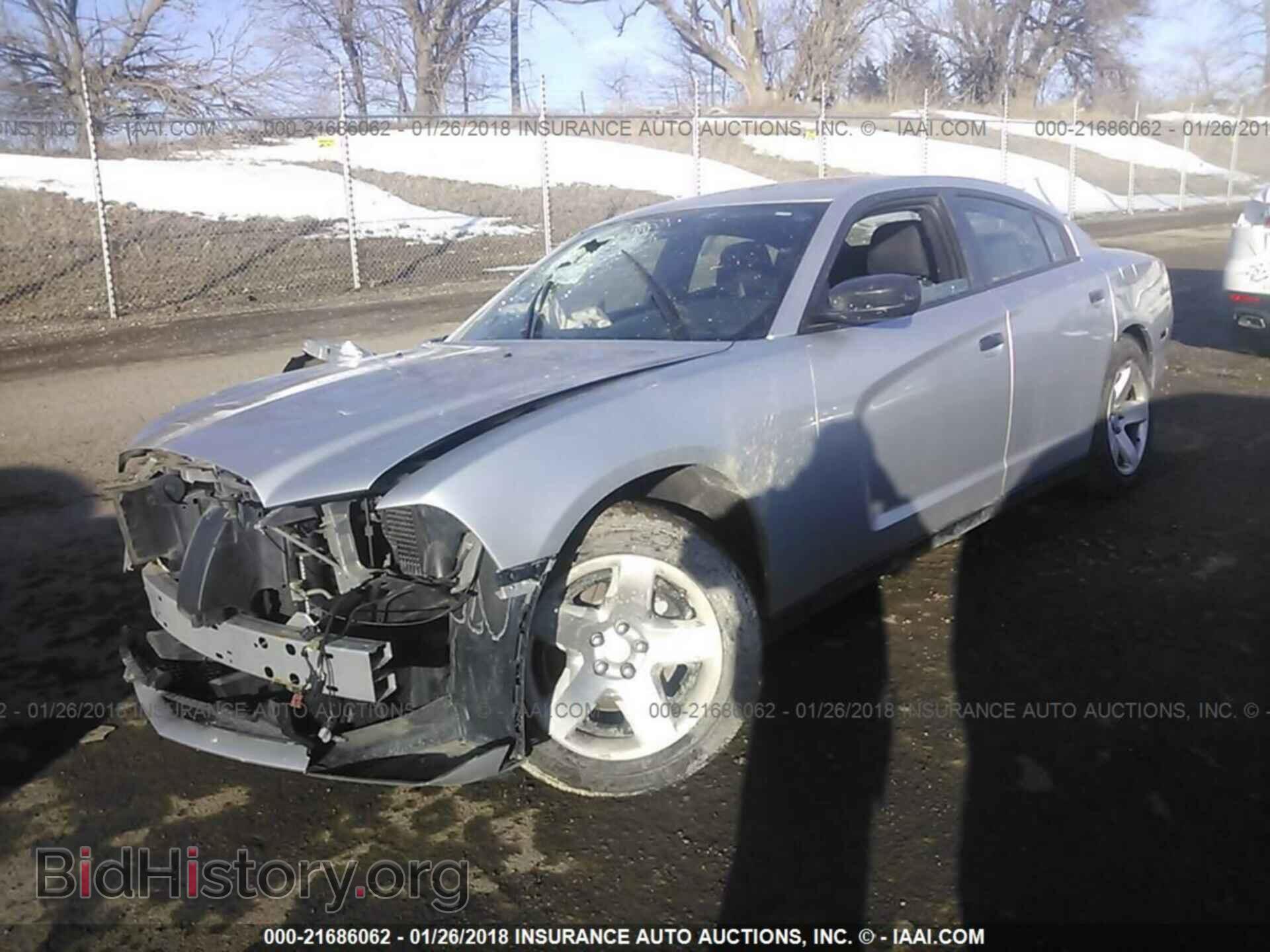 2011 Dodge Charger - VIN: 2B3CL1CT2BH574390 - Фото 2