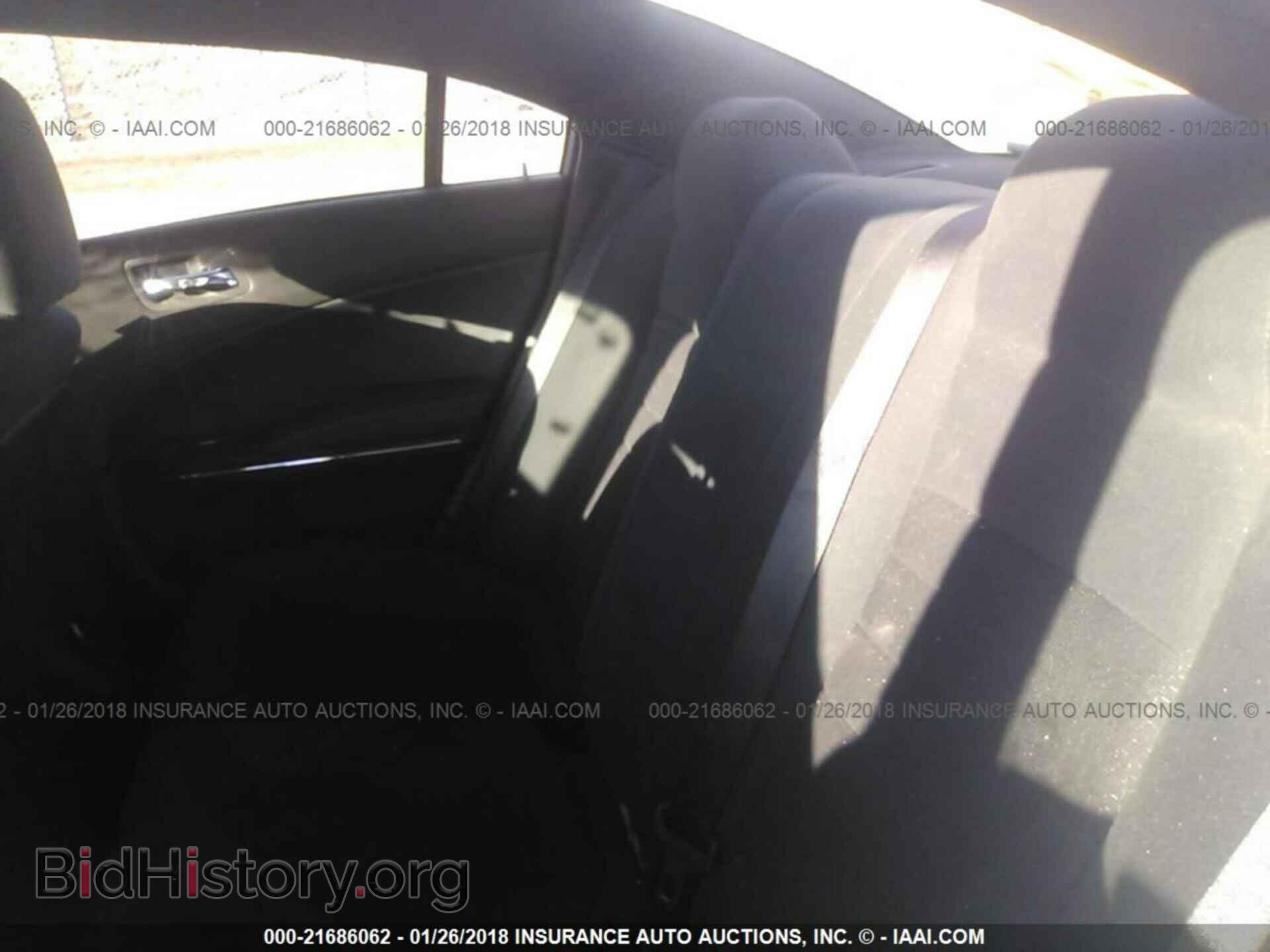 2011 Dodge Charger - VIN: 2B3CL1CT2BH574390 - Фото 8