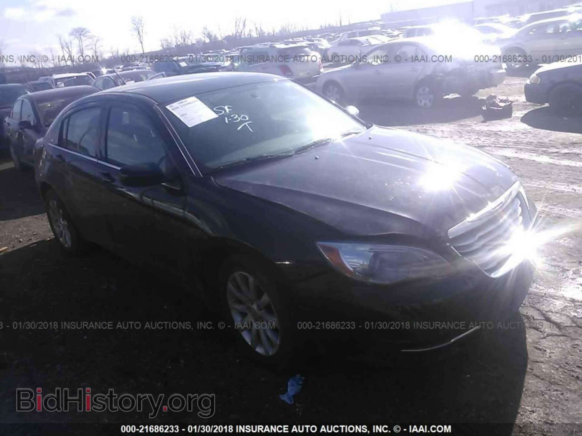 Photo 1C3CCBBB8DN597507 - Chrysler 200 2013