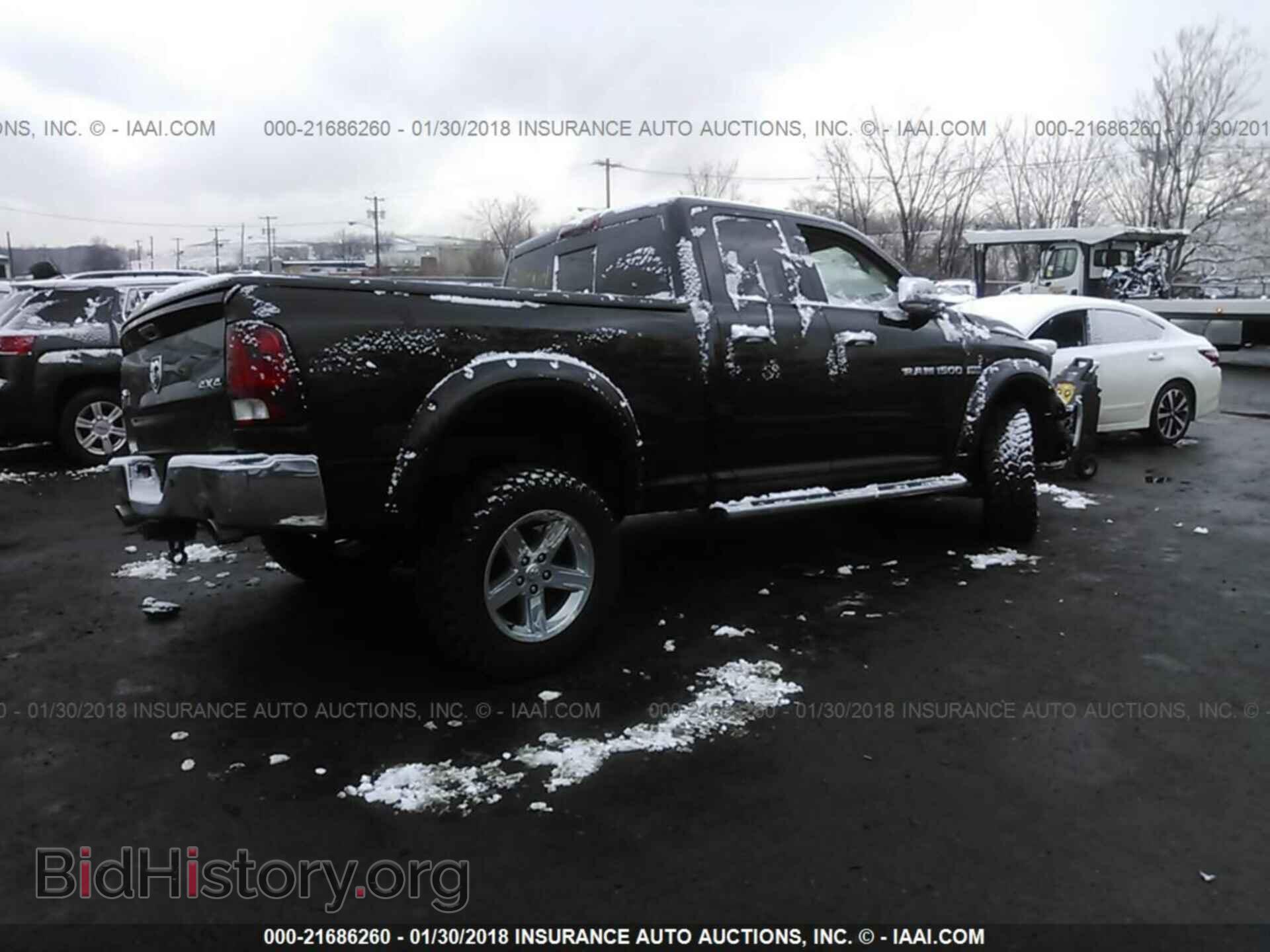 2012 Dodge Ram 1500 - VIN: 1C6RD7GT3CS107225 - Фото 4