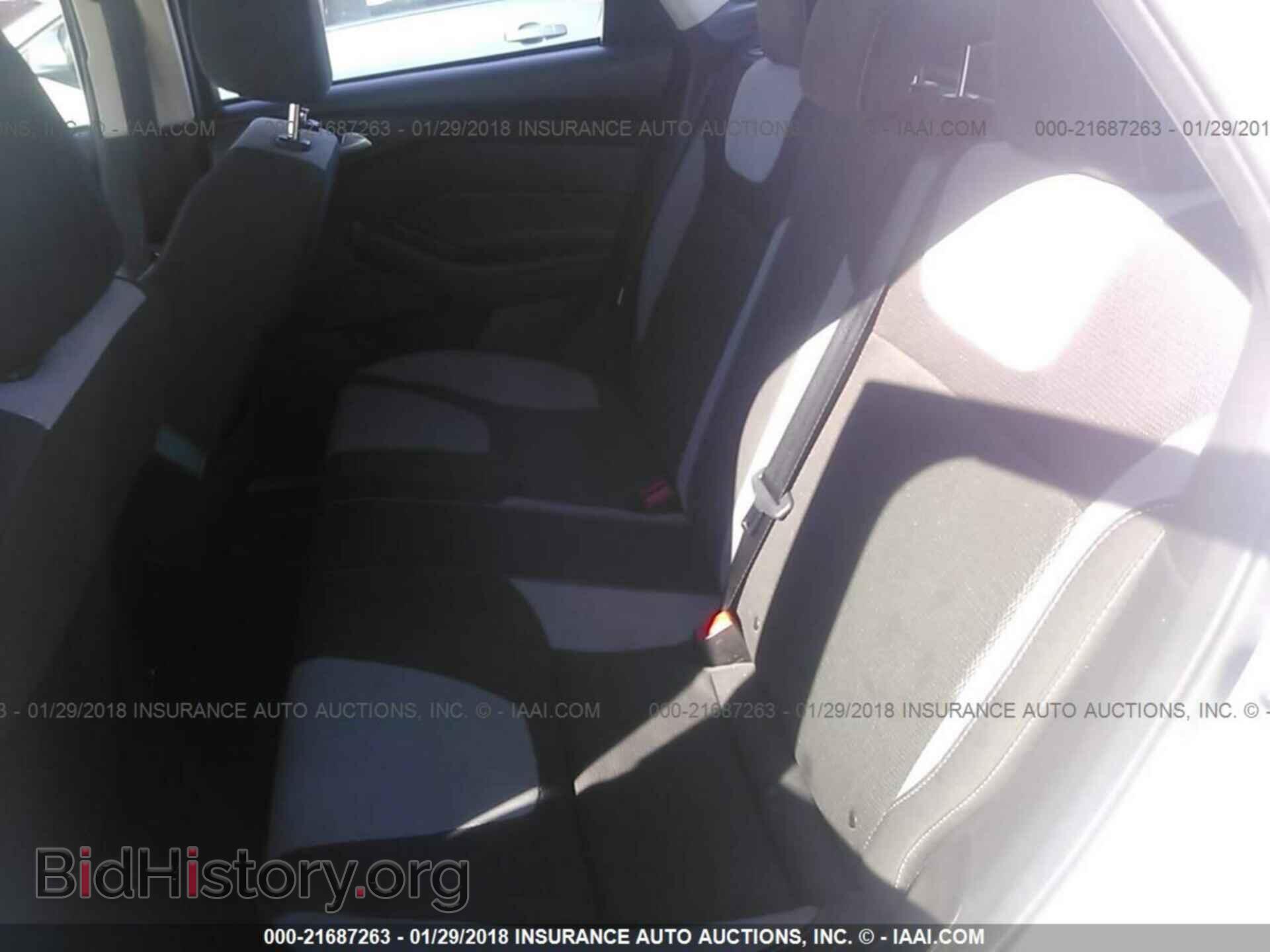 2012 Ford Focus - VIN: 1FAHP3F26CL402168 - Фото 8