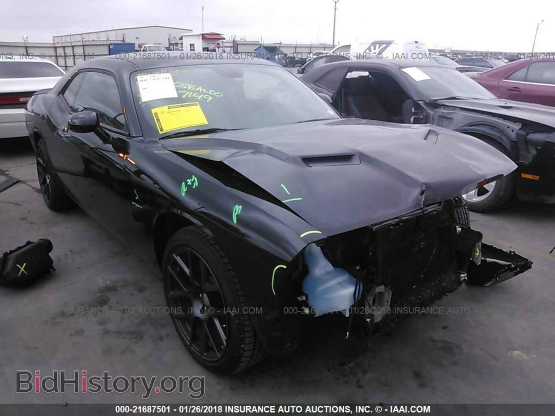 Photo 2C3CDZBT7GH280085 - Dodge Challenger 2016