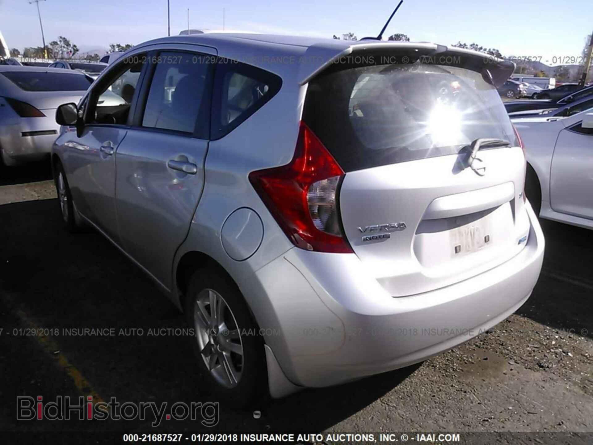 2014 Nissan Versa note - VIN: 3N1CE2CP2EL370303 - Фото 3