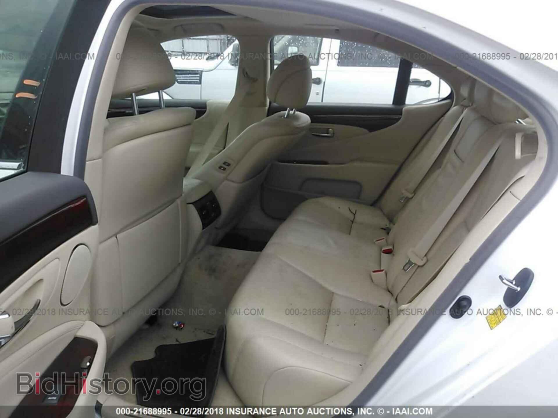 2012 Lexus Ls - VIN: JTHBL5EF3C5113506 - Фото 8