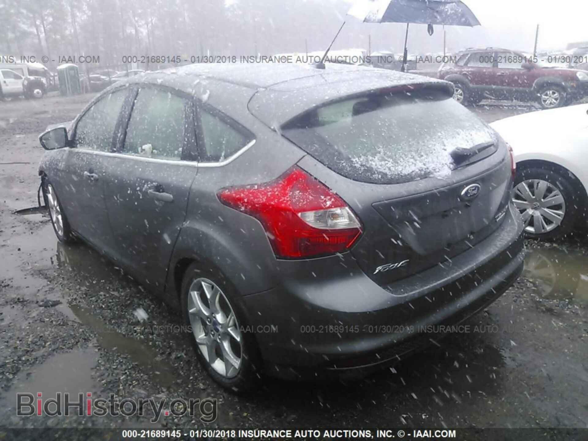 2014 Ford Focus - VIN: 1FADP3N29EL160091 - Photo 3