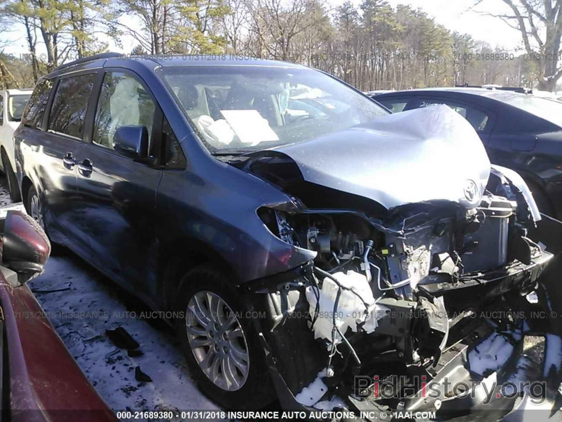 Photo 5TDYZ3DCXHS869745 - Toyota Sienna 2017