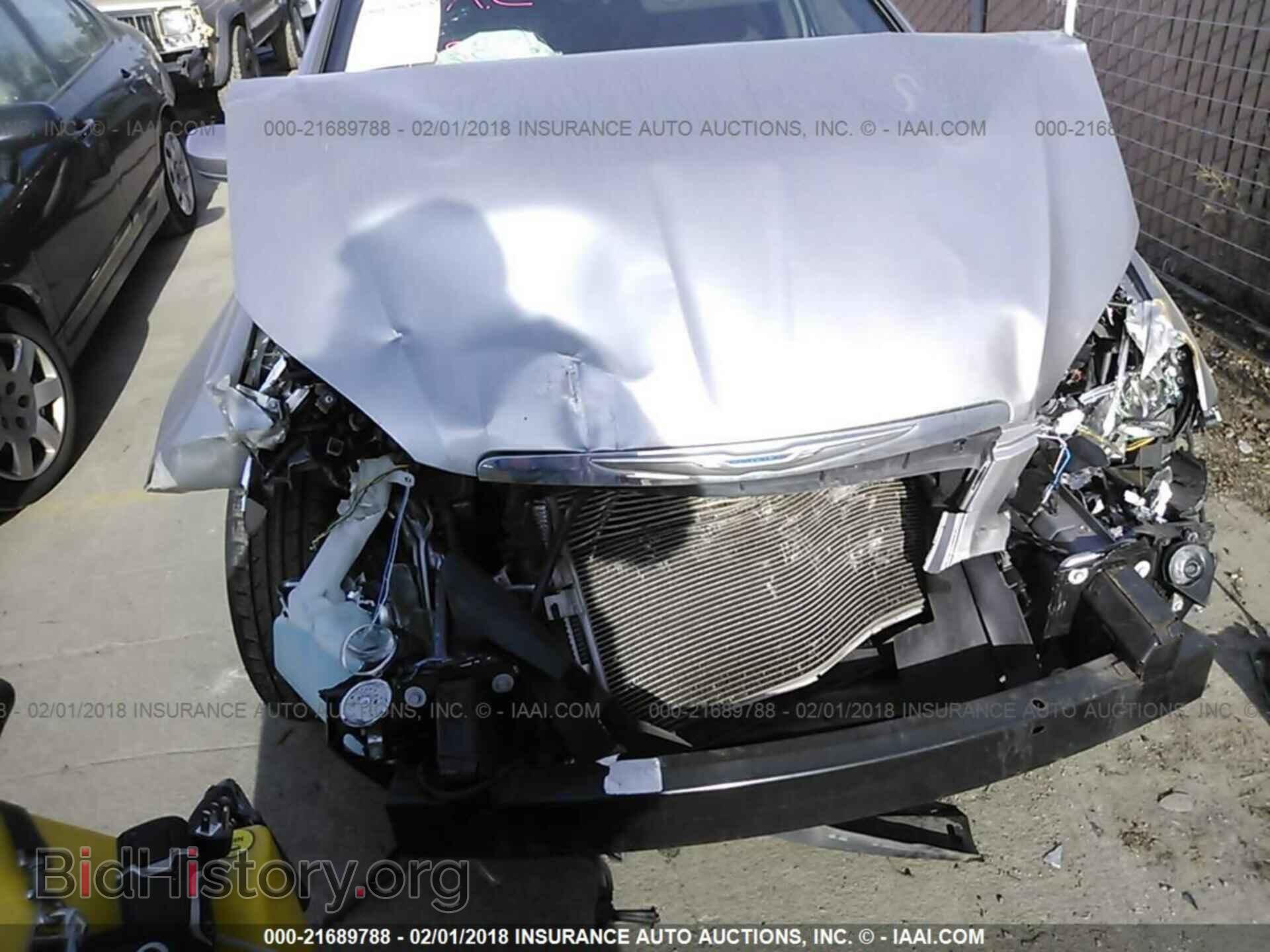 2013 Chrysler 200 - VIN: 1C3CCBBB6DN606088 - Photo 6