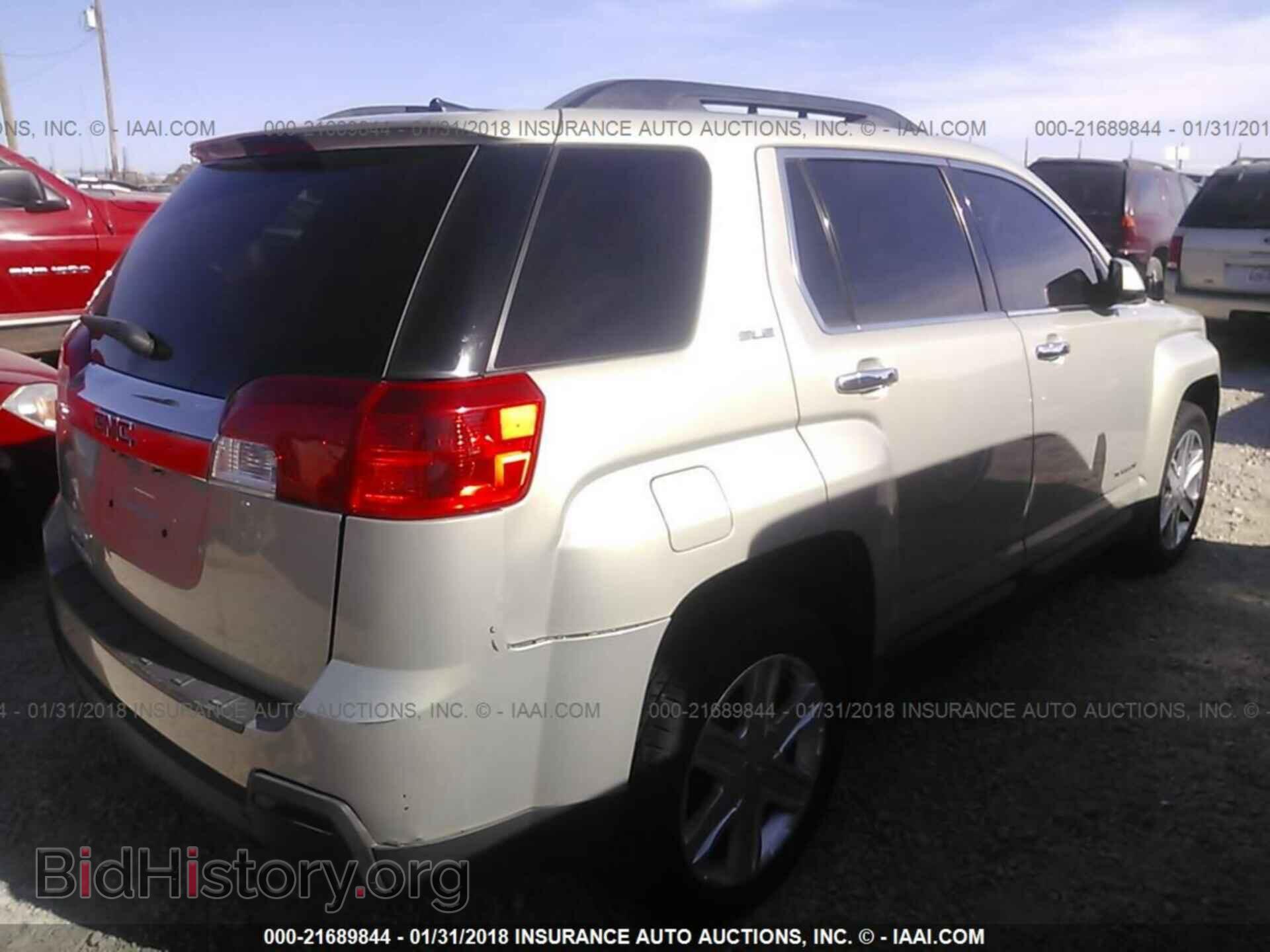 2011 Gmc Terrain - VIN: 2CTALSEC1B6461880 - Photo 4
