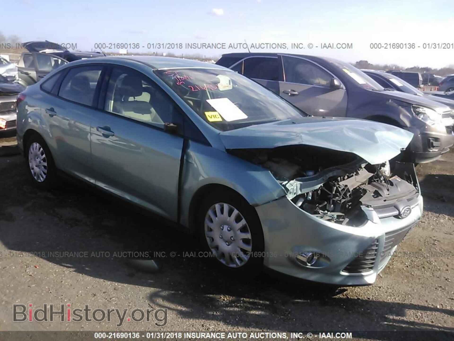 Photo 1FAHP3F29CL247549 - Ford Focus 2012