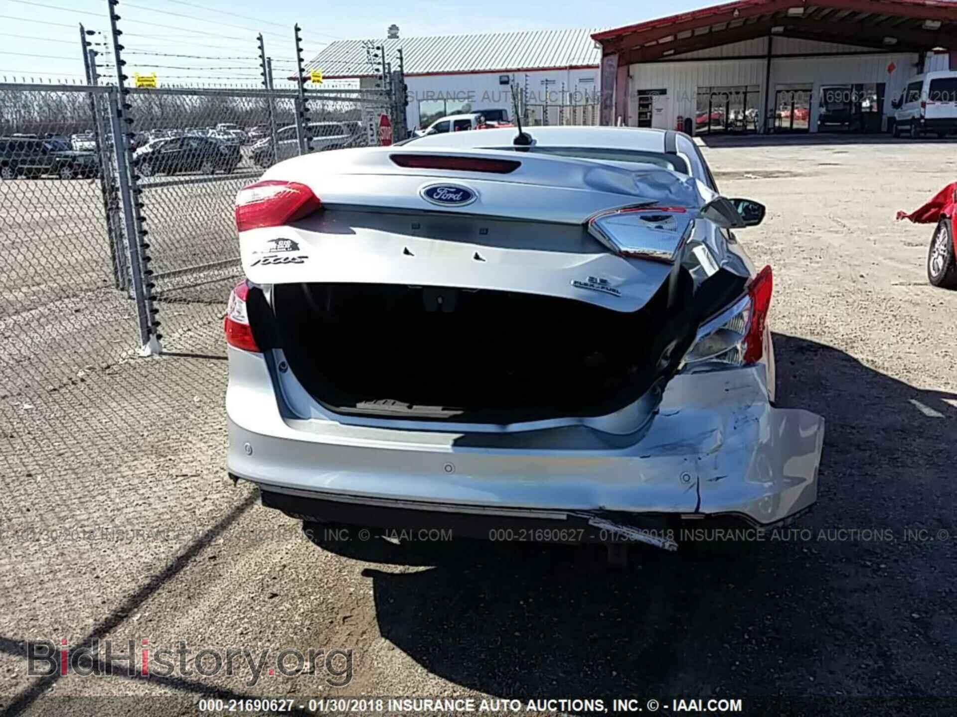 2013 Ford Focus - VIN: 1FADP3F24DL309584 - Photo 6