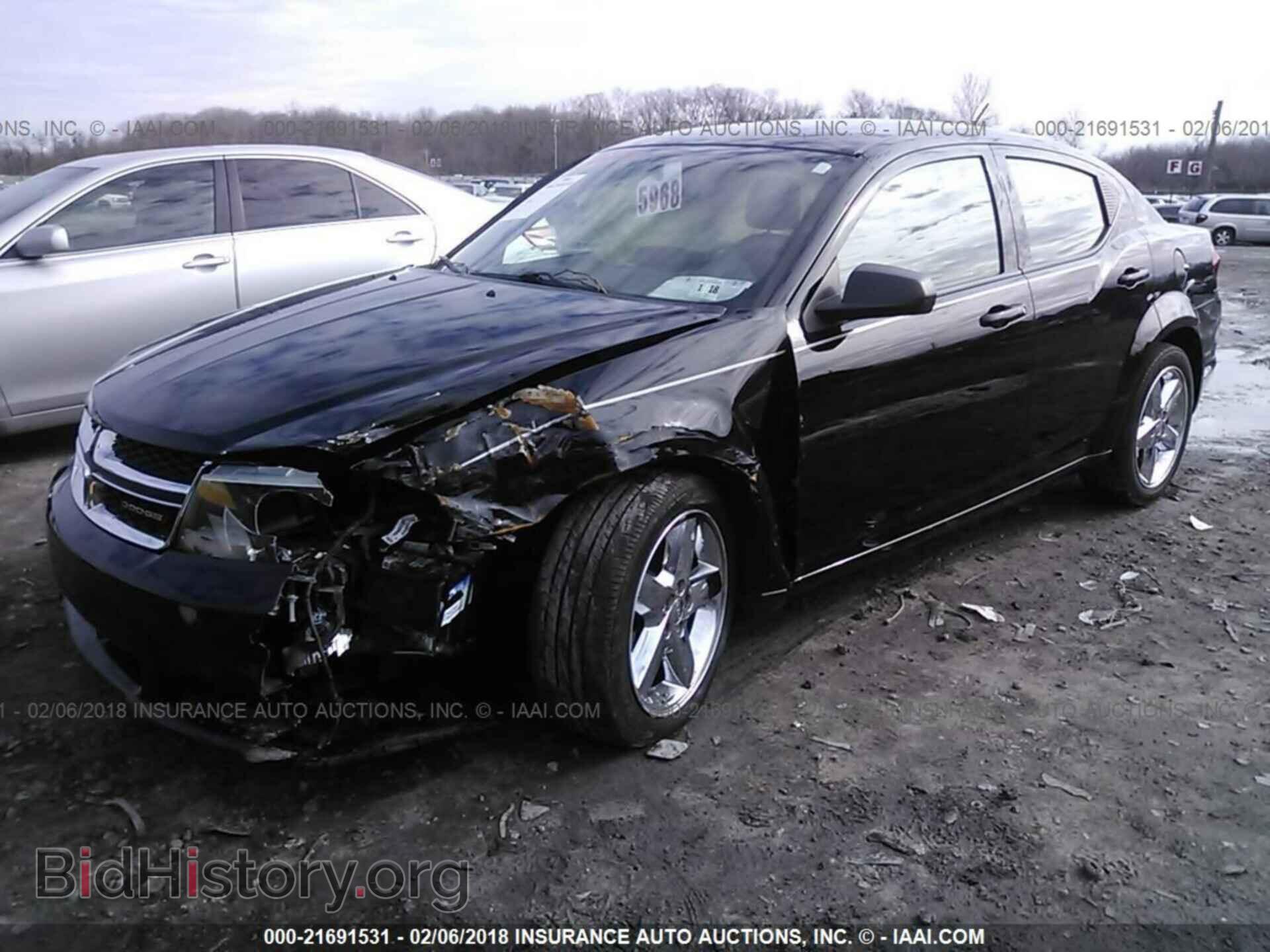 2013 Dodge Avenger - VIN: 1C3CDZAB3DN576281 - Photo 2