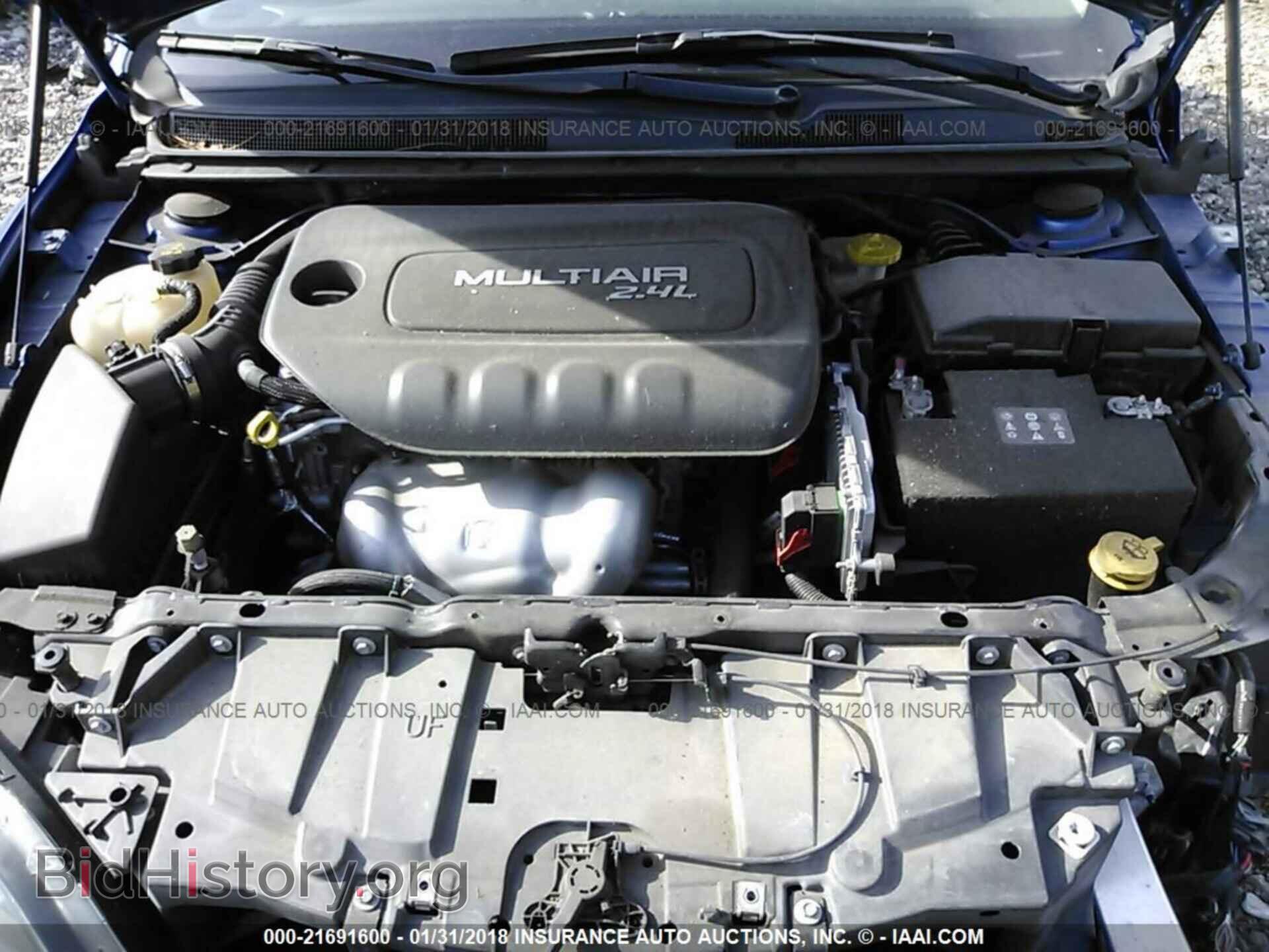 2015 Chrysler 200 - VIN: 1C3CCCAB2FN704626 - Photo 10