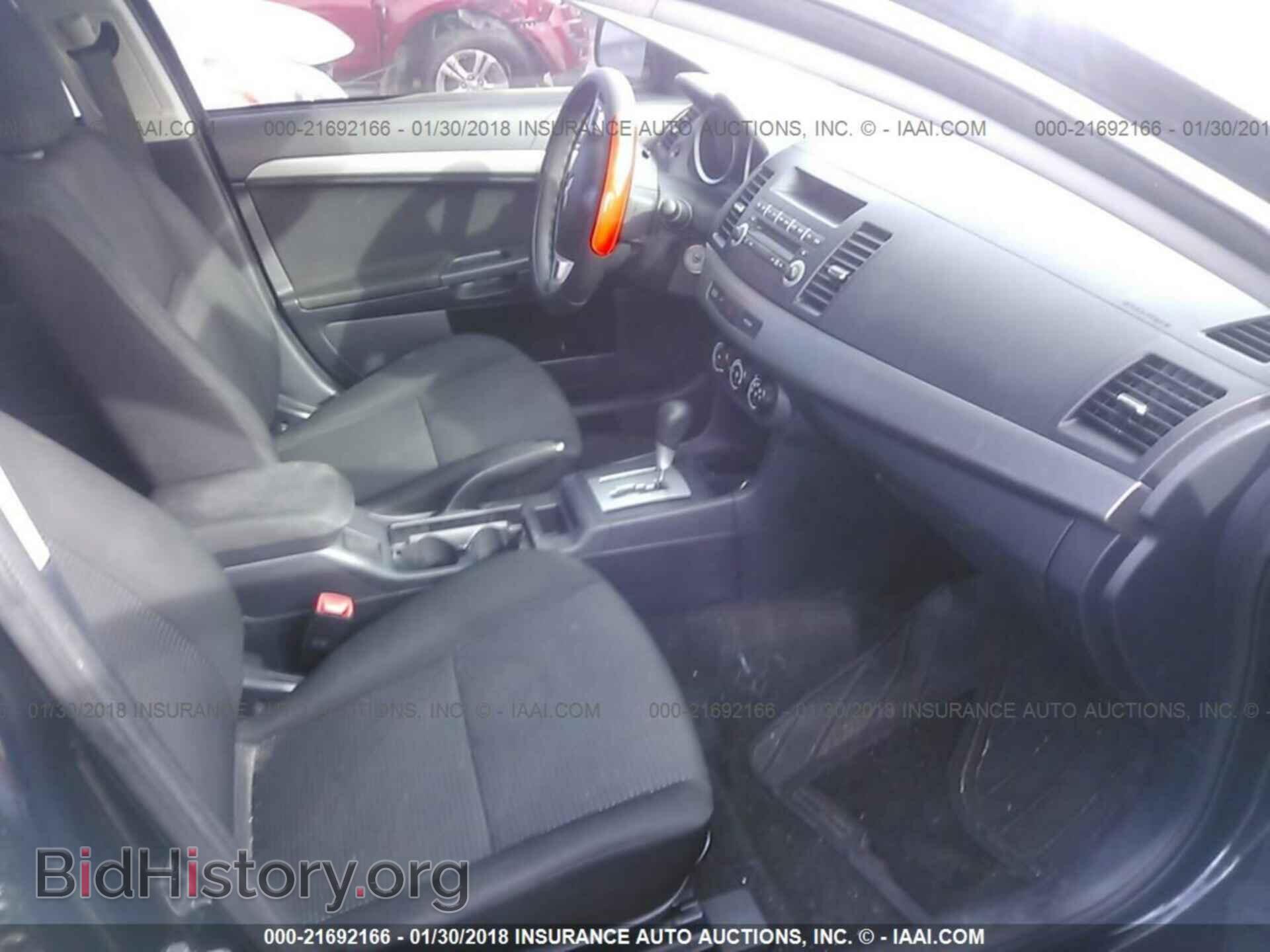 2011 Mitsubishi Lancer - VIN: JA32U2FU0BU009634 - Фото 5