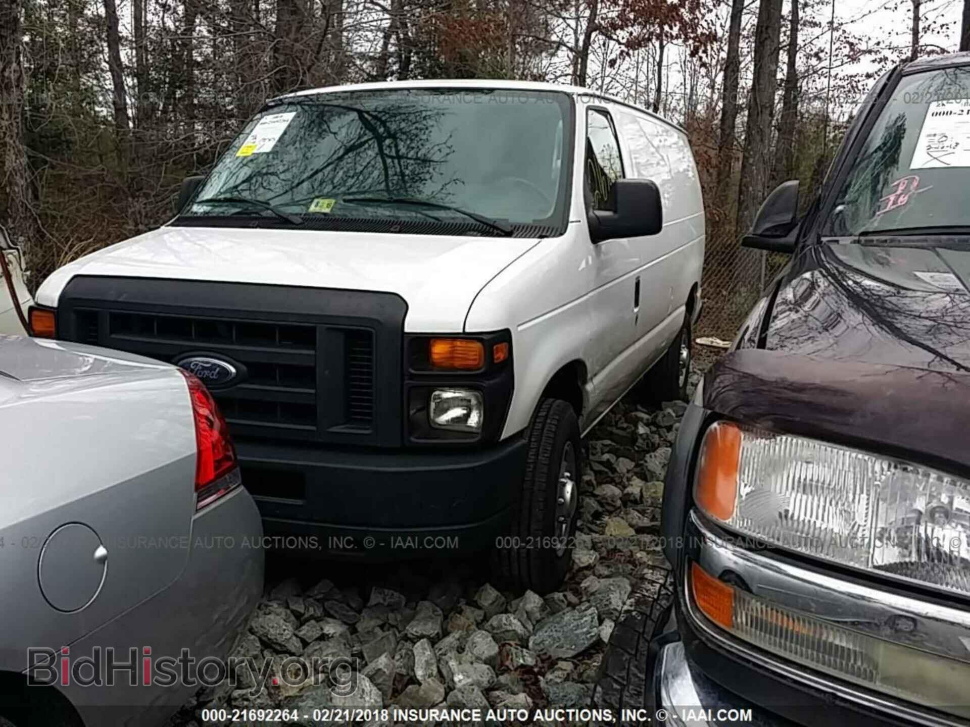 2013 Ford Econoline - VIN: 1FTNE2EL3DDB12313 - Фото 2