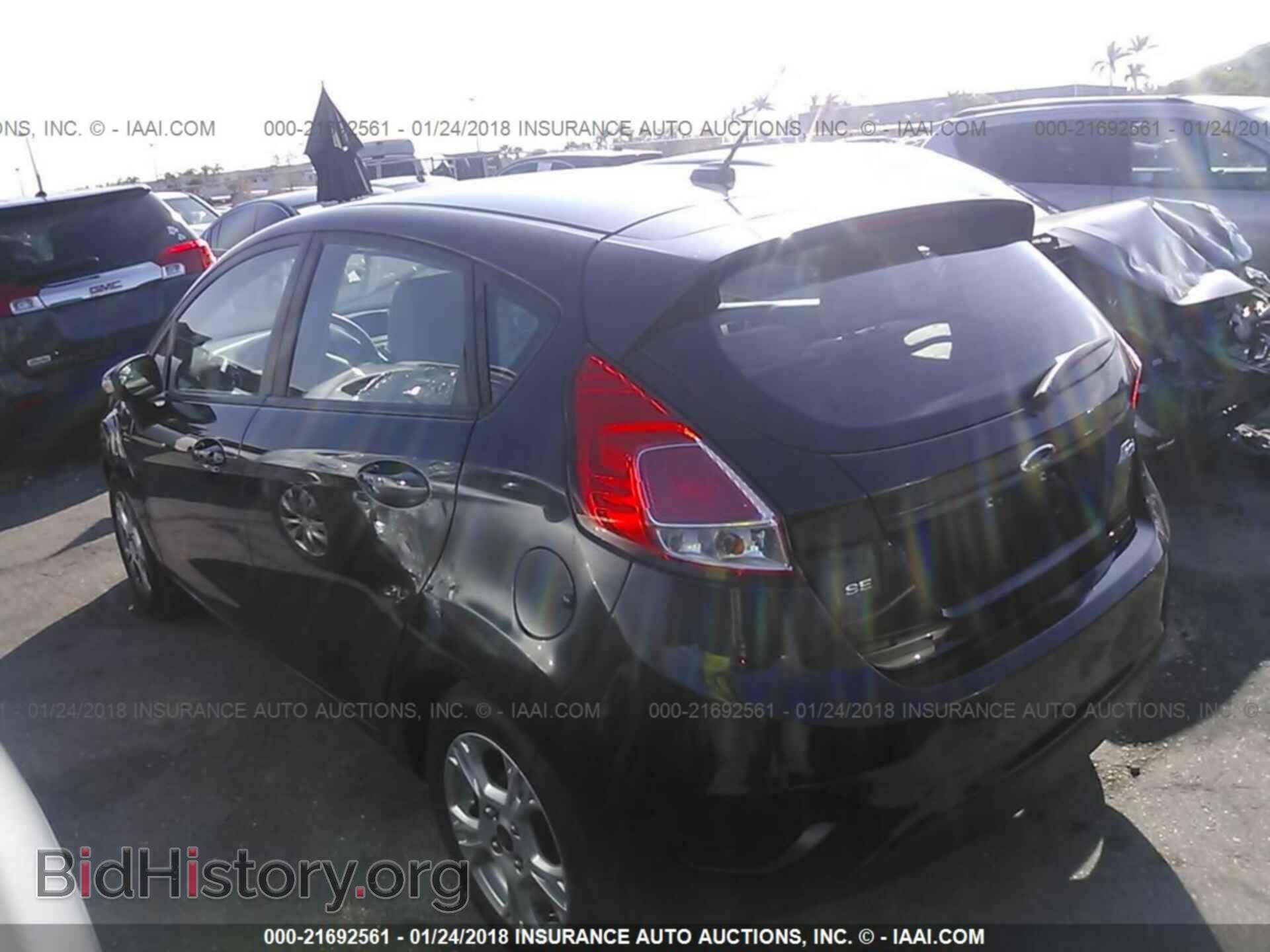 2014 Ford Fiesta - VIN: 3FADP4EJ5EM117329 - Фото 3