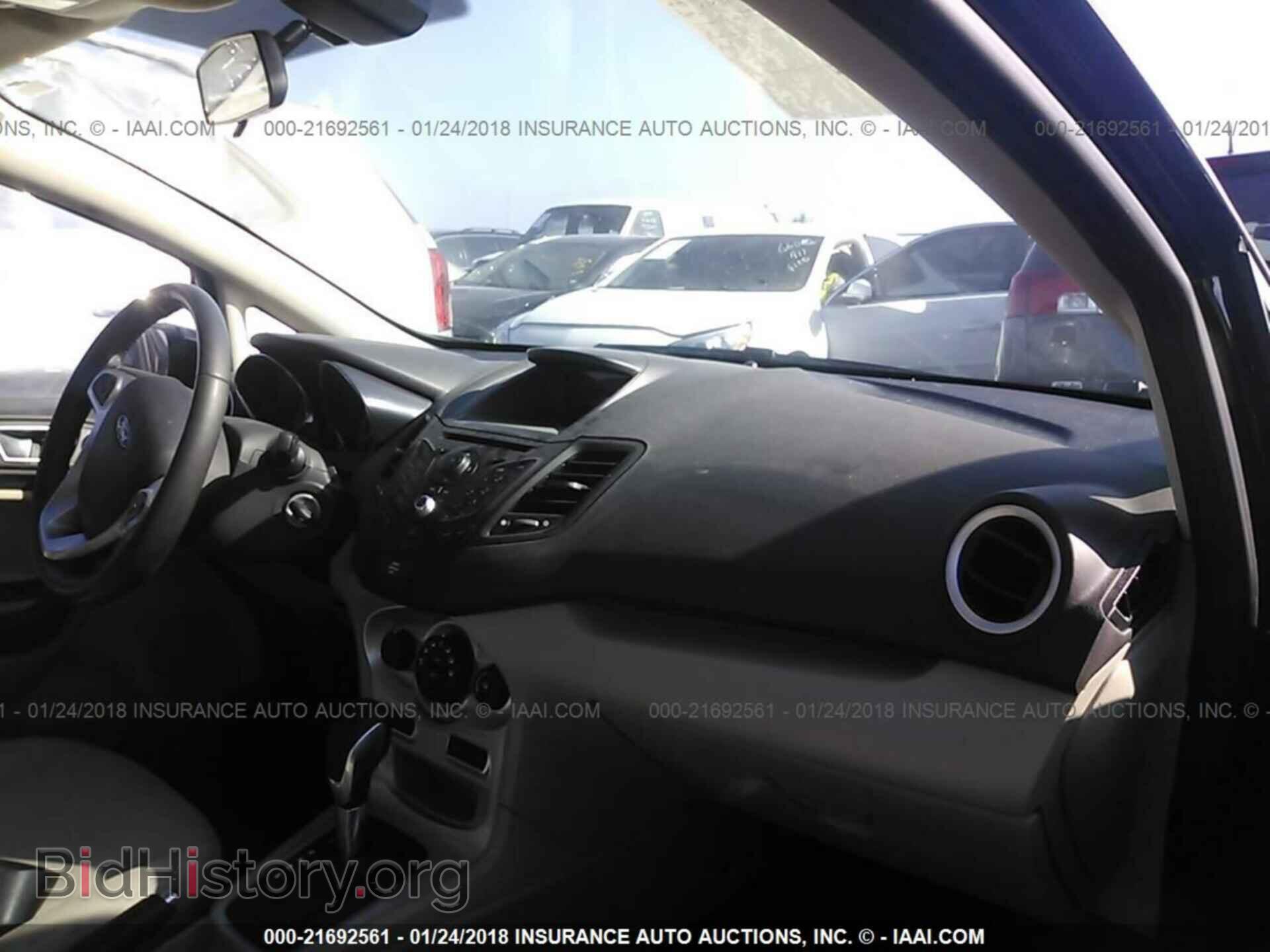2014 Ford Fiesta - VIN: 3FADP4EJ5EM117329 - Фото 5
