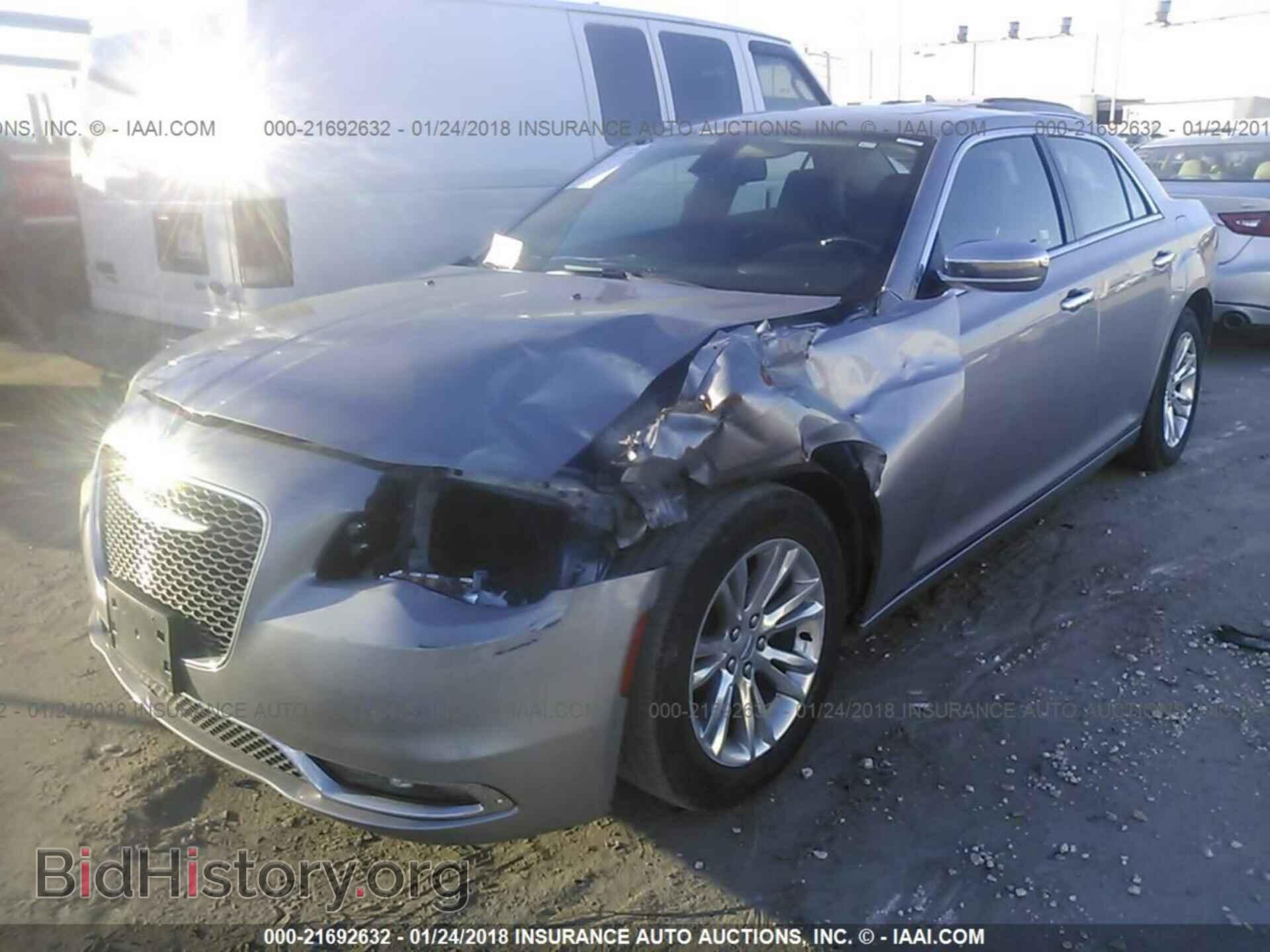 2017 Chrysler 300c - VIN: 2C3CCAEG3HH646015 - Фото 2