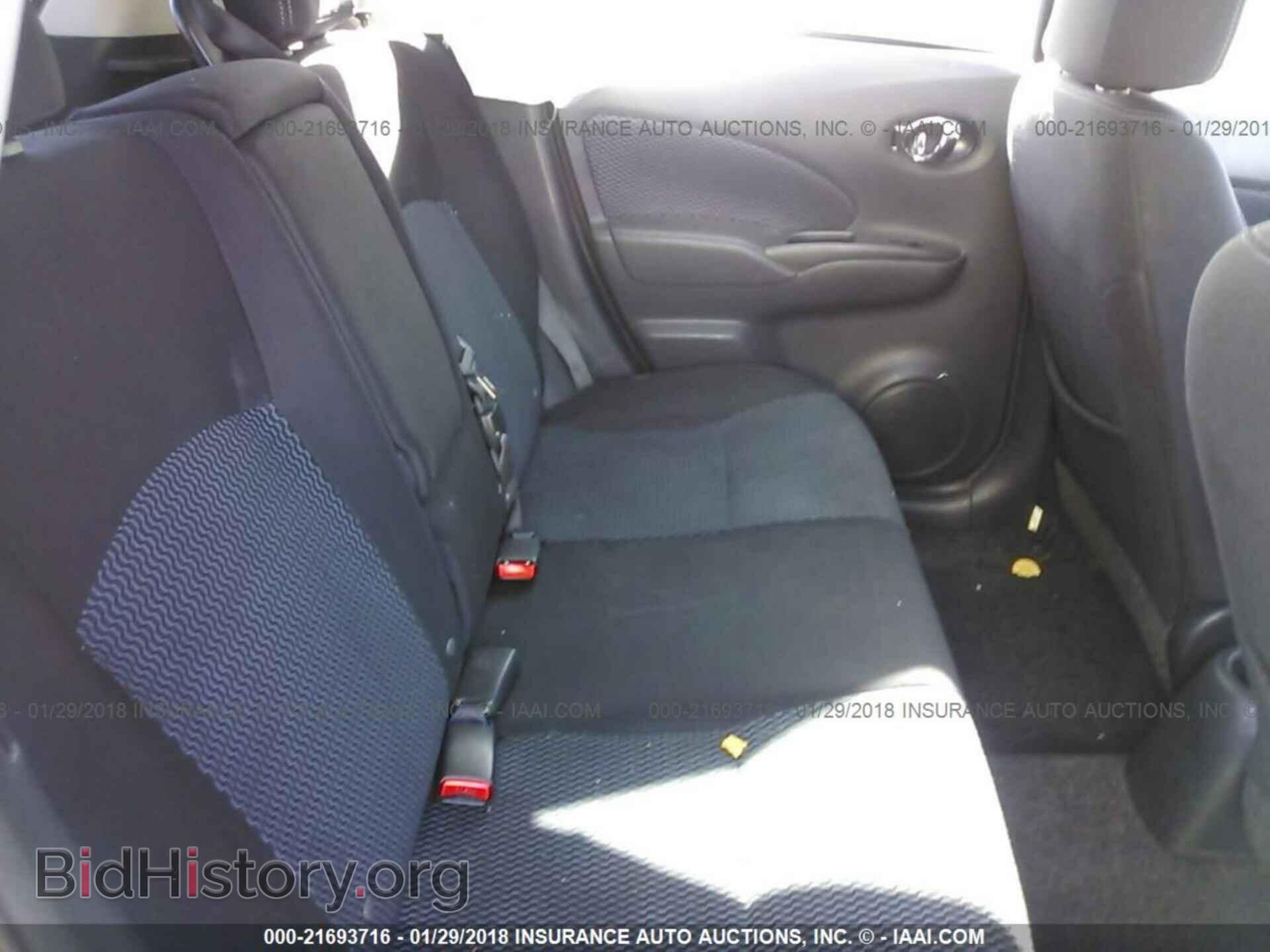 2015 Nissan Versa note - VIN: 3N1CE2CP0FL441841 - Photo 8