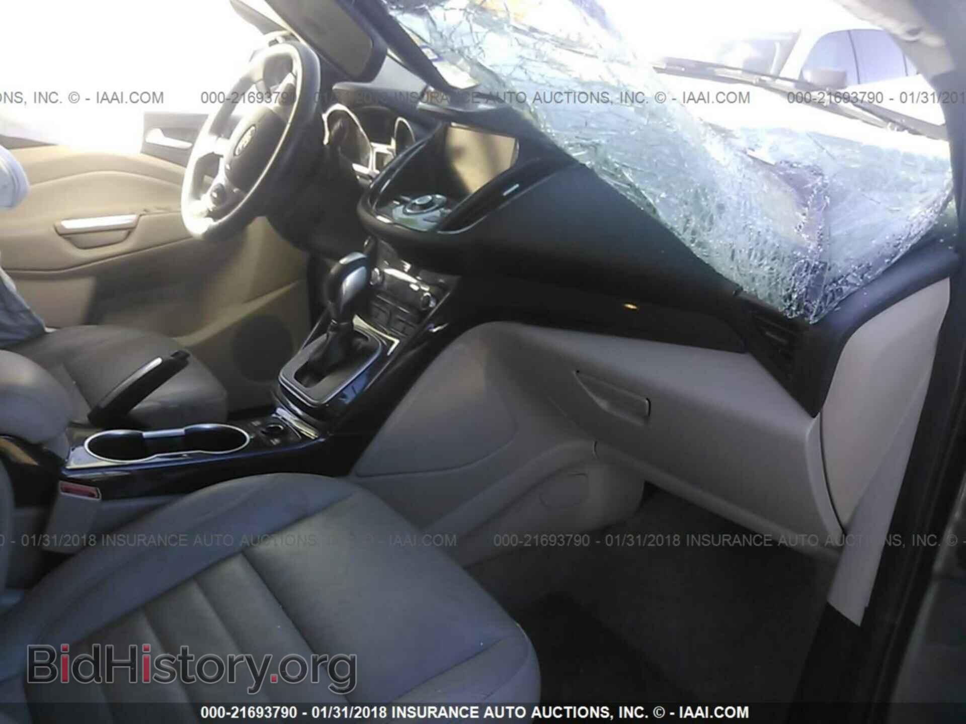 2014 Ford Escape - VIN: 1FMCU0J95EUB02601 - Фото 5