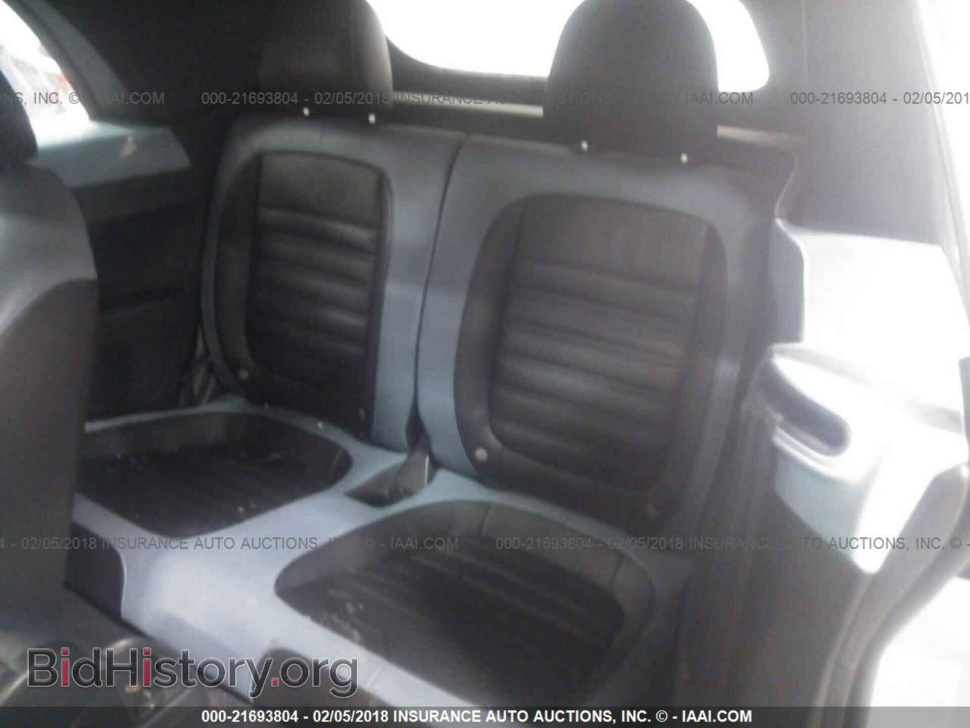2013 Volkswagen Beetle - VIN: 3VW7A7AT1DM801002 - Фото 8