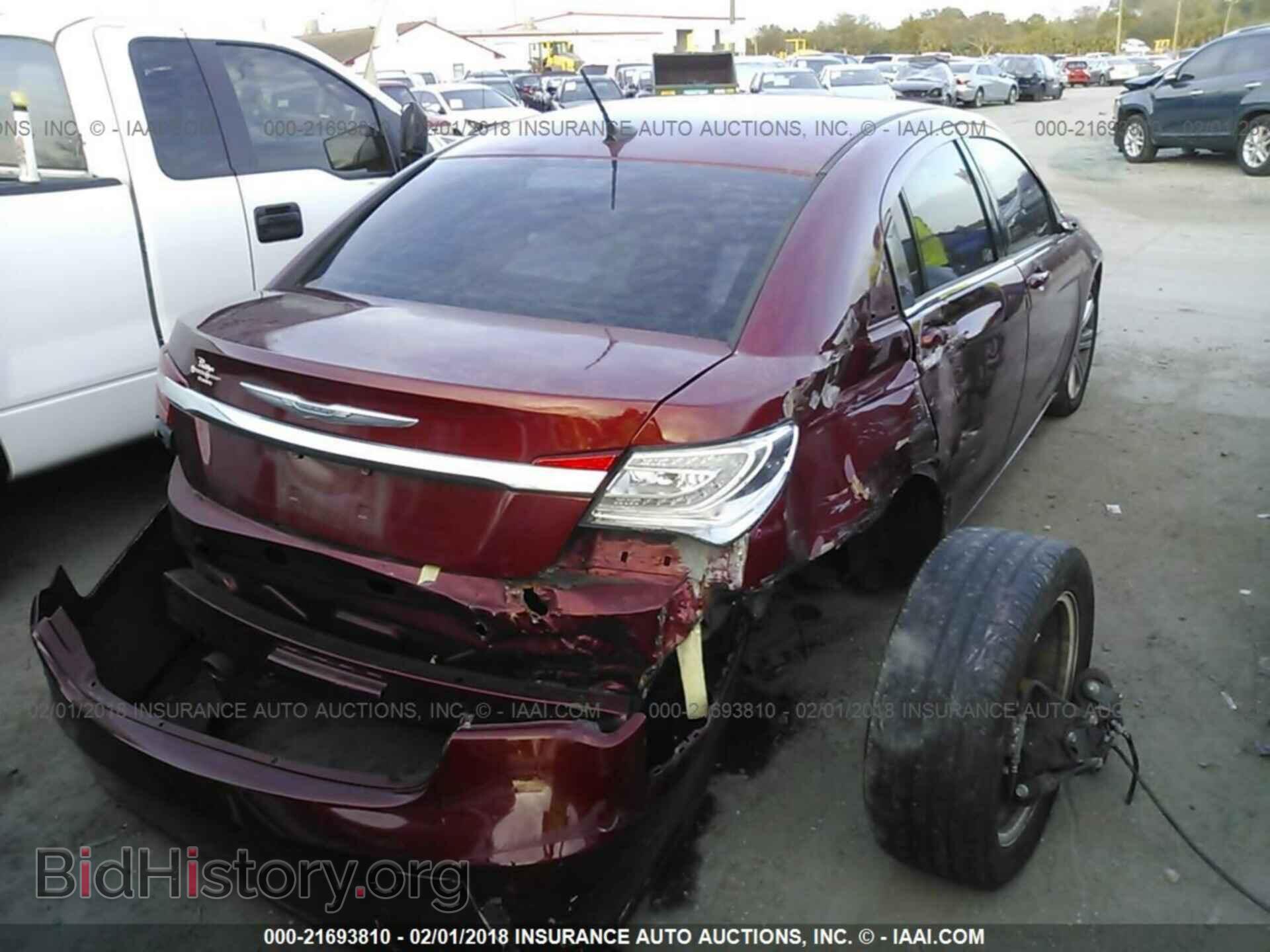 2012 Chrysler 200 - VIN: 1C3CCBBGXCN184725 - Фото 6