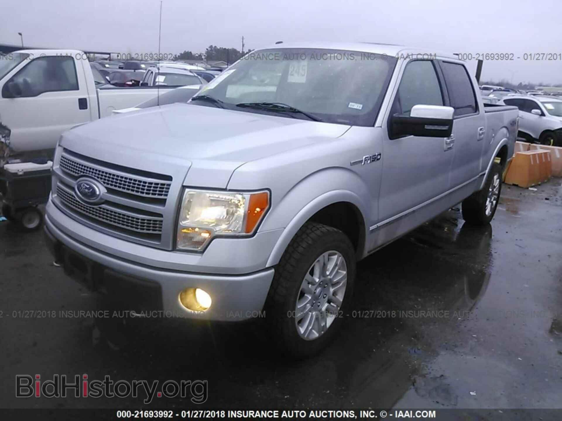 2011 Ford F150 - VIN: 1FTFW1EF1BFD27082 - Фото 2
