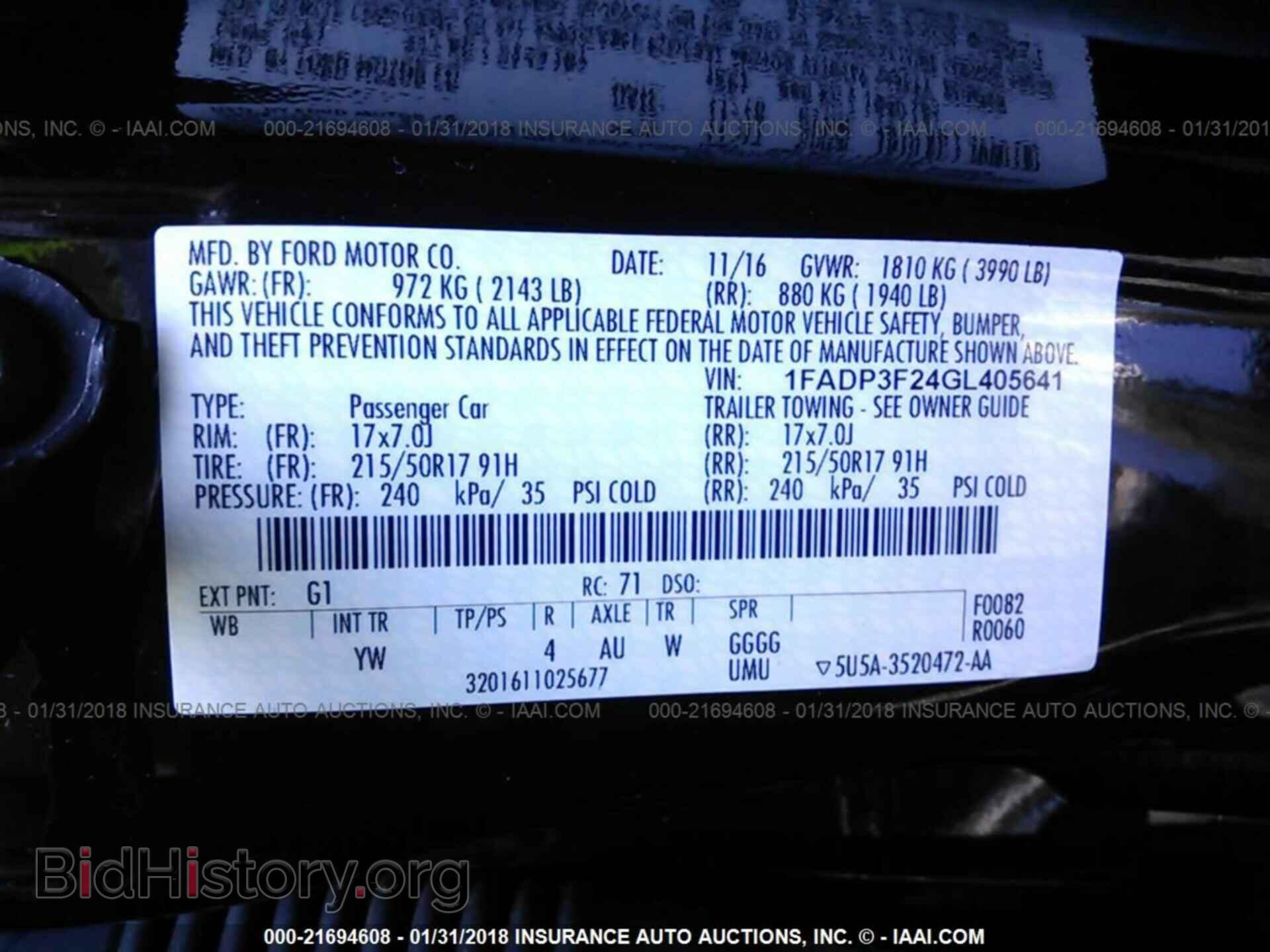 2016 Ford Focus - VIN: 1FADP3F24GL405641 - Photo 9