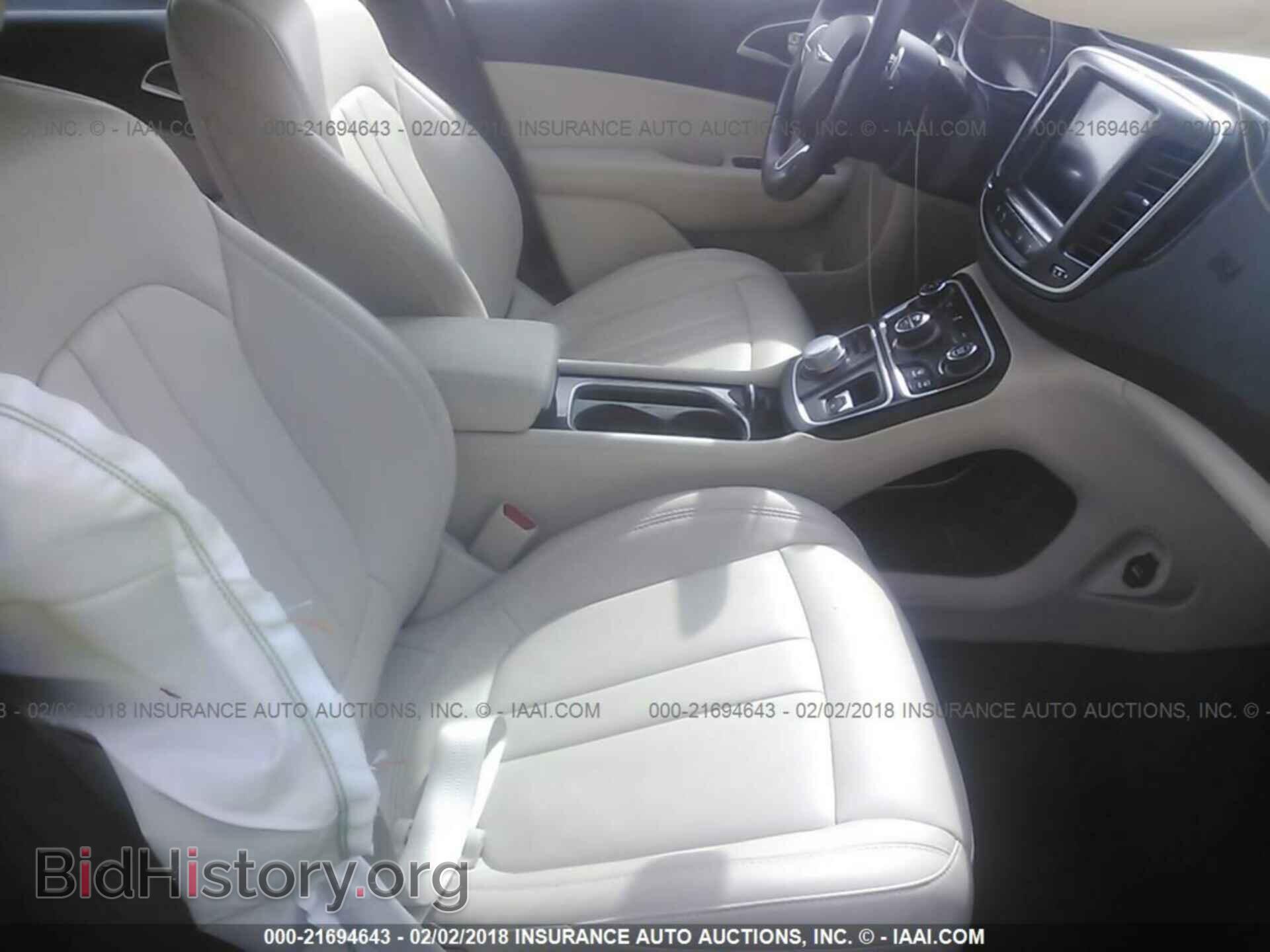 2015 Chrysler 200 - VIN: 1C3CCCCG5FN731540 - Photo 5
