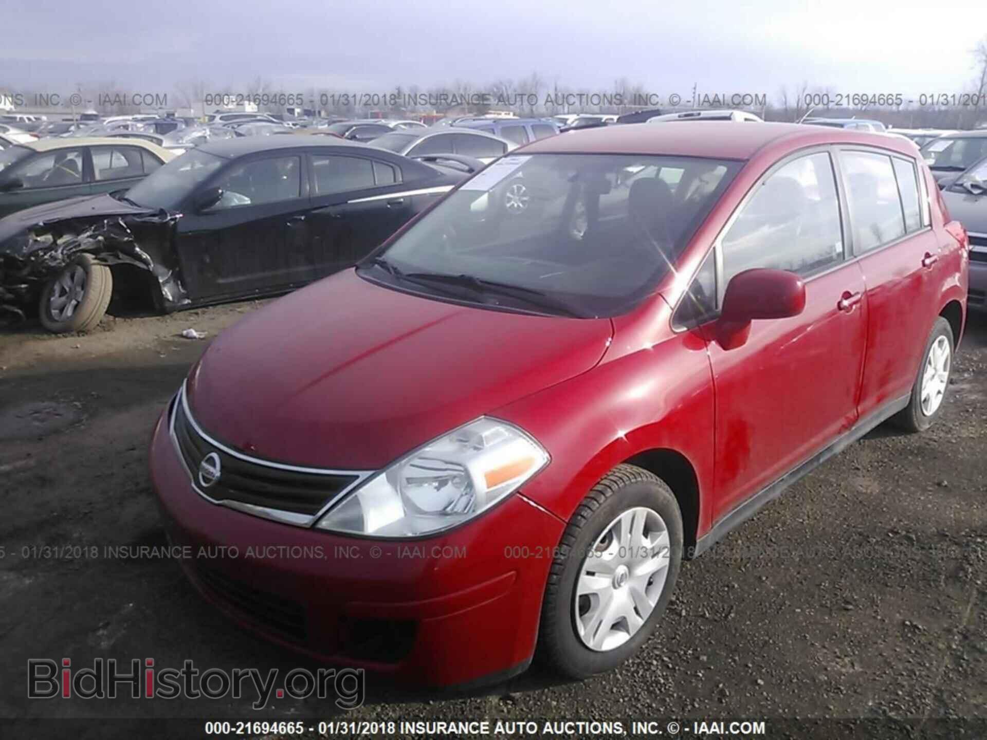 2011 Nissan Versa - VIN: 3N1BC1CP5BL492693 - Фото 2