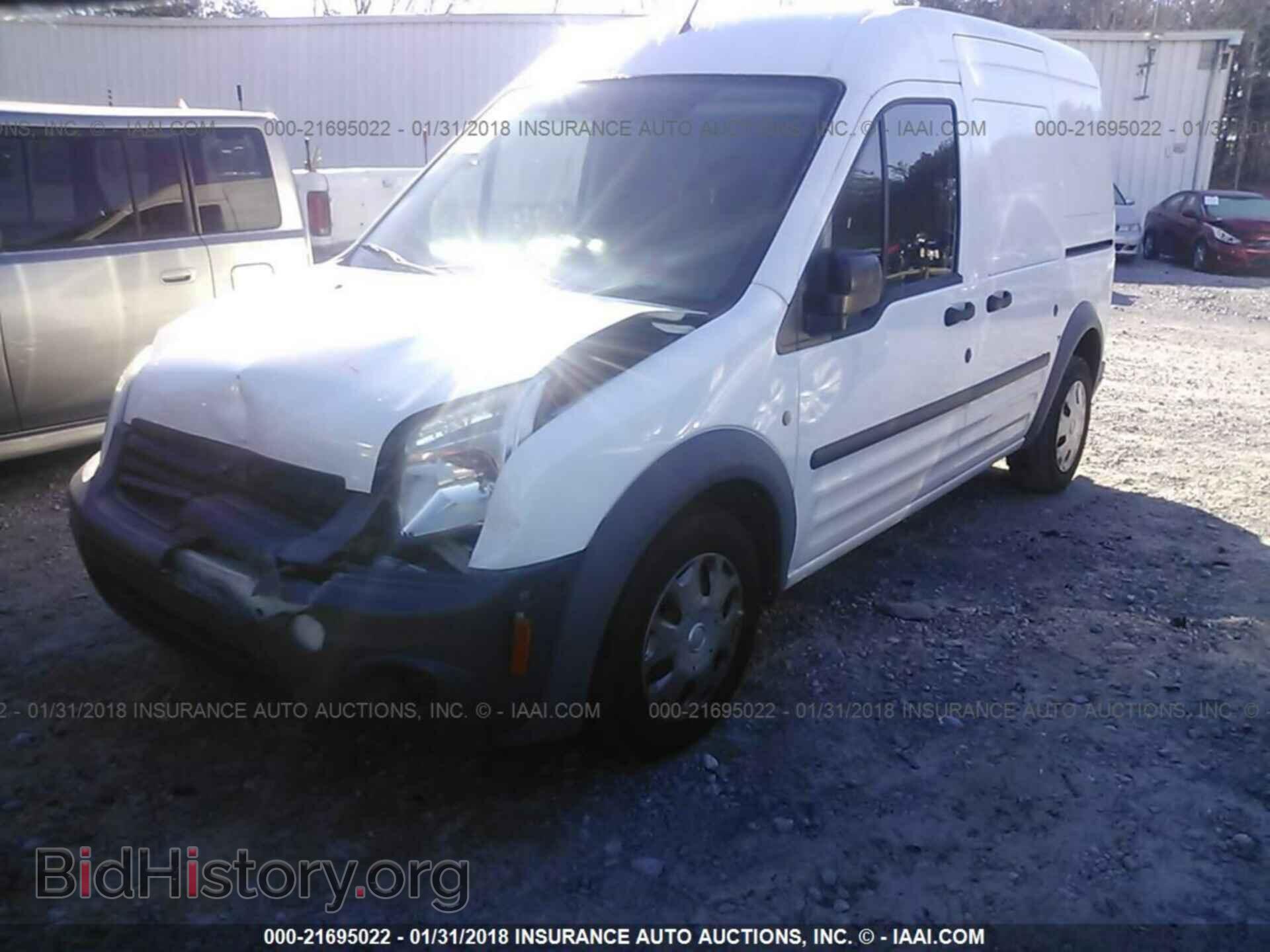 2013 Ford Transit - VIN: NM0LS7AN3DT147196 - Фото 2
