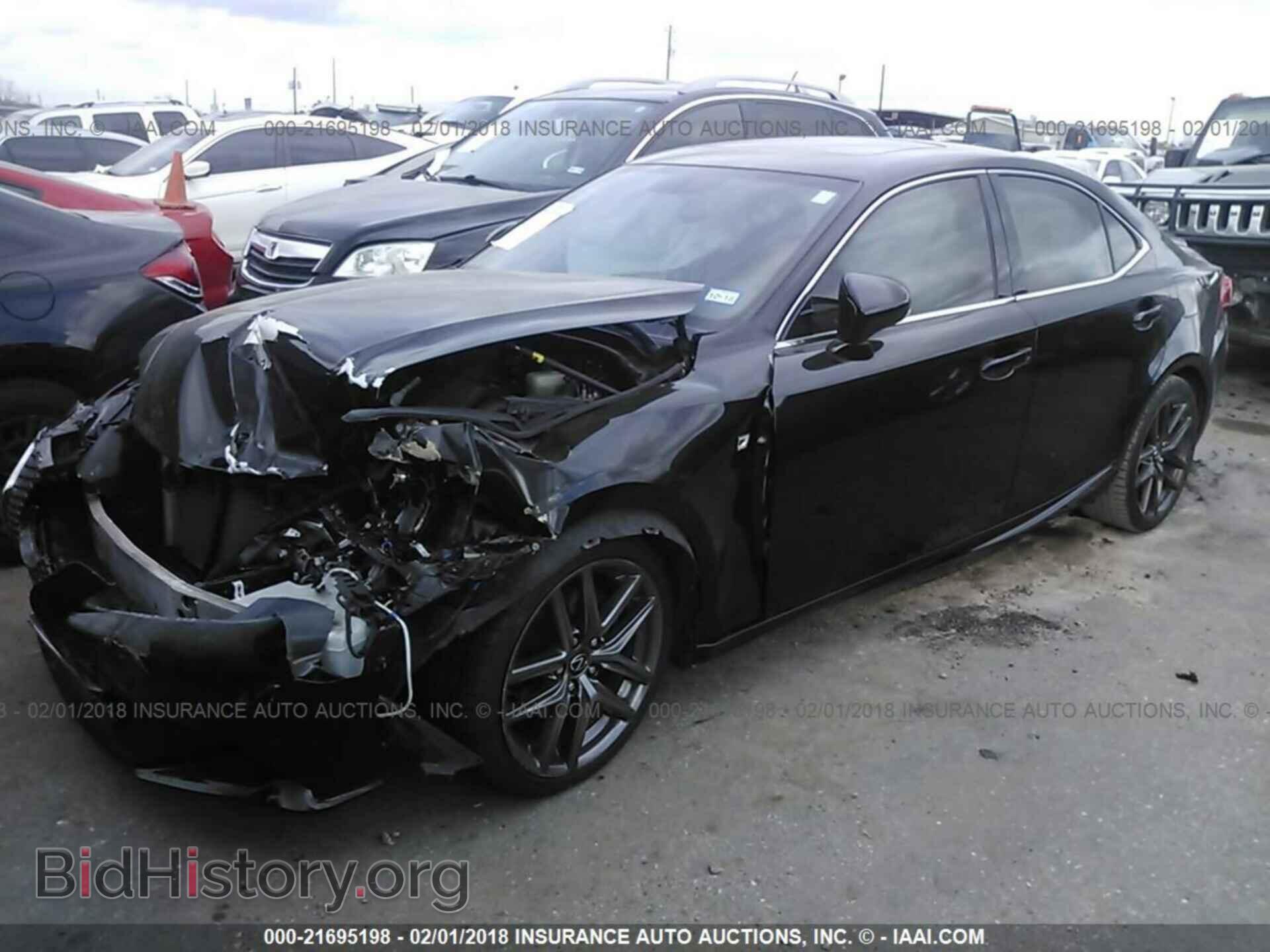 2014 Lexus Is - VIN: JTHBF1D22E5017805 - Photo 2