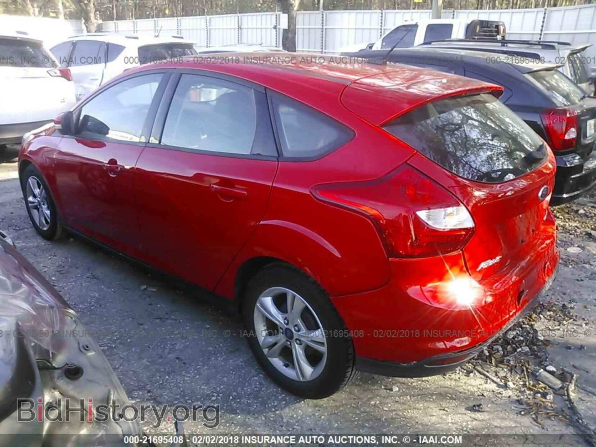 2014 Ford Focus - VIN: 1FADP3K29EL301083 - Photo 3