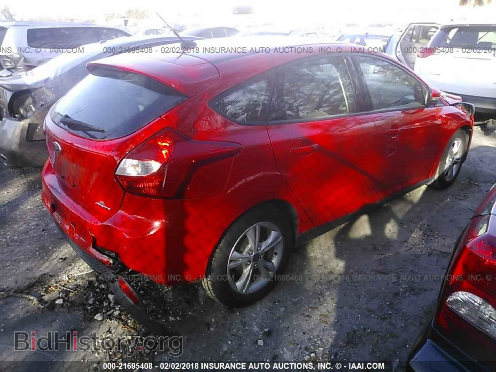 2014 Ford Focus - VIN: 1FADP3K29EL301083 - Photo 4