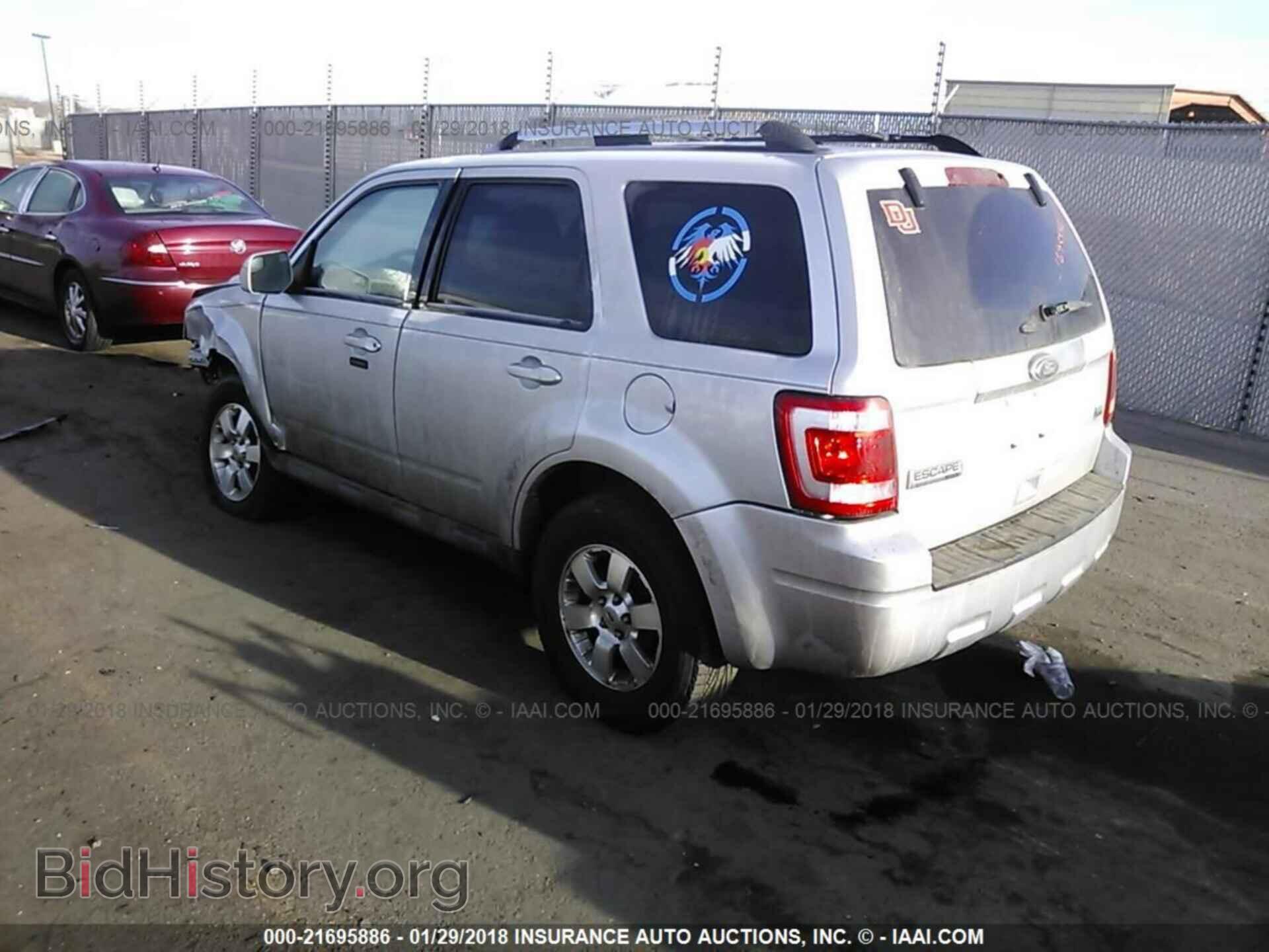 2012 Ford Escape - VIN: 1FMCU9EG3CKA09565 - Photo 3