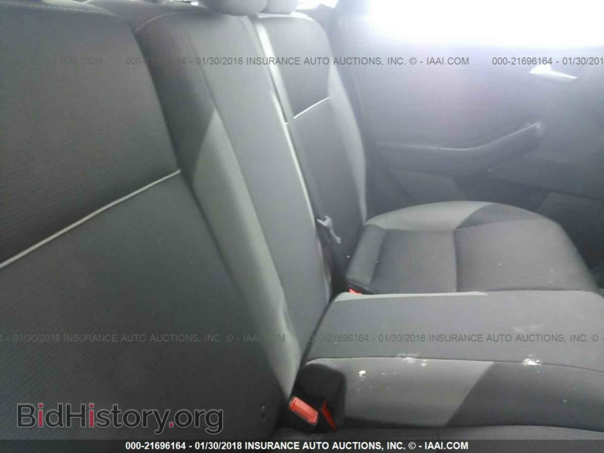 2014 Ford Focus - VIN: 1FADP3K25EL201787 - Photo 8
