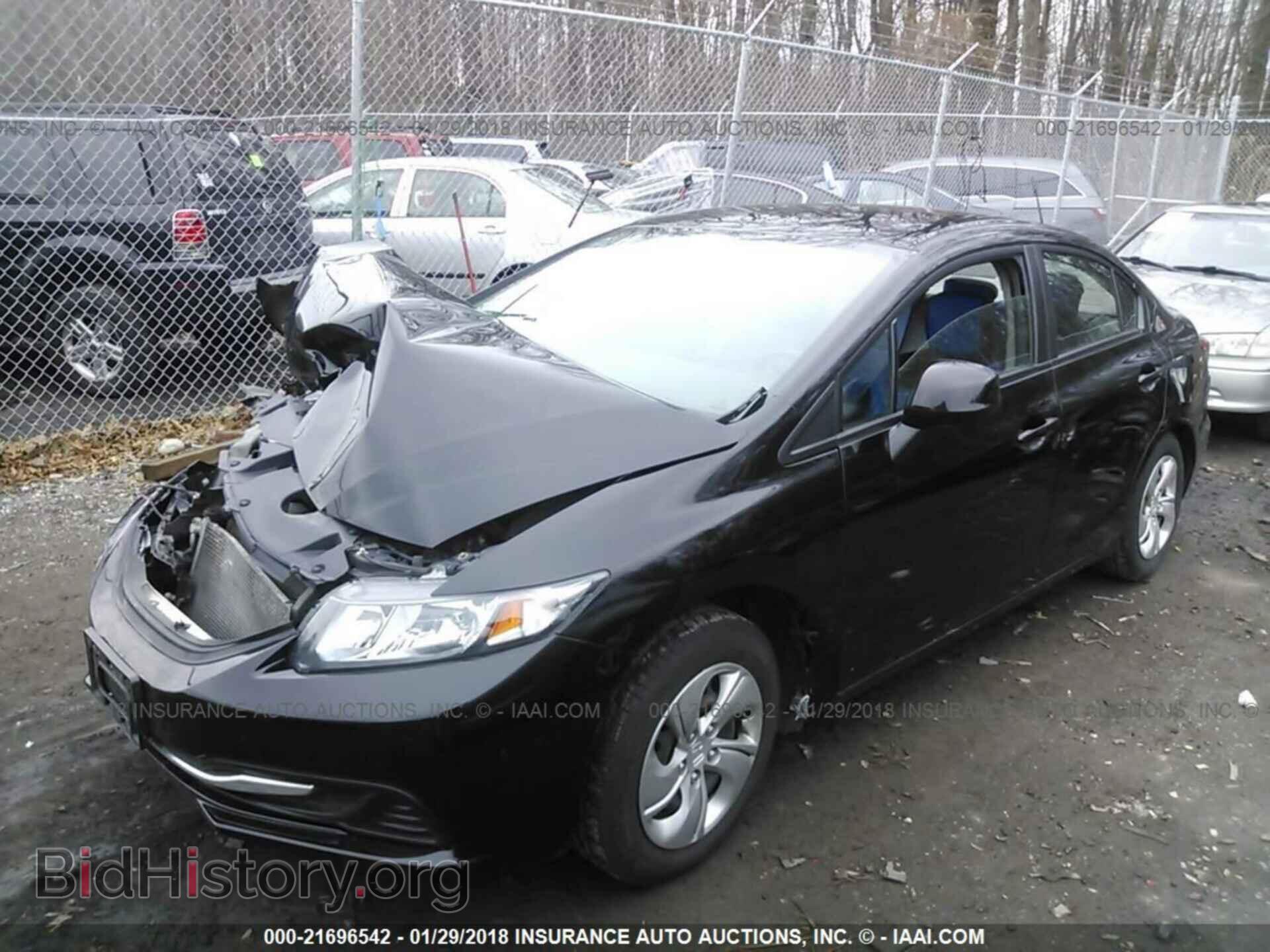 2013 Honda Civic - VIN: 19XFB2E55DE079912 - Фото 2