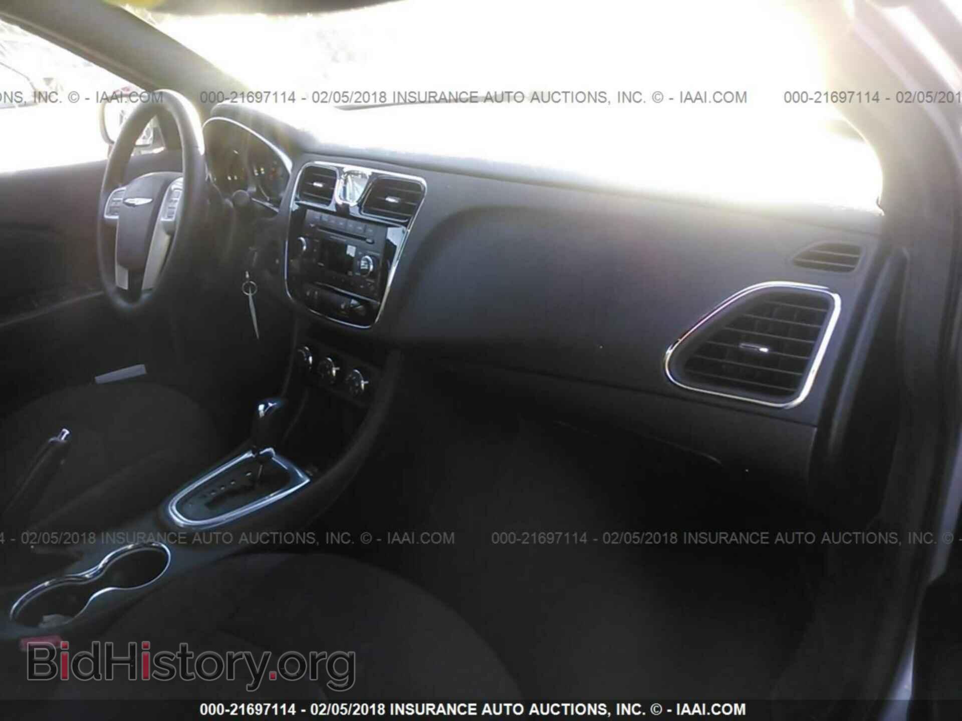 2013 Chrysler 200 - VIN: 1C3CCBBB3DN598483 - Photo 5