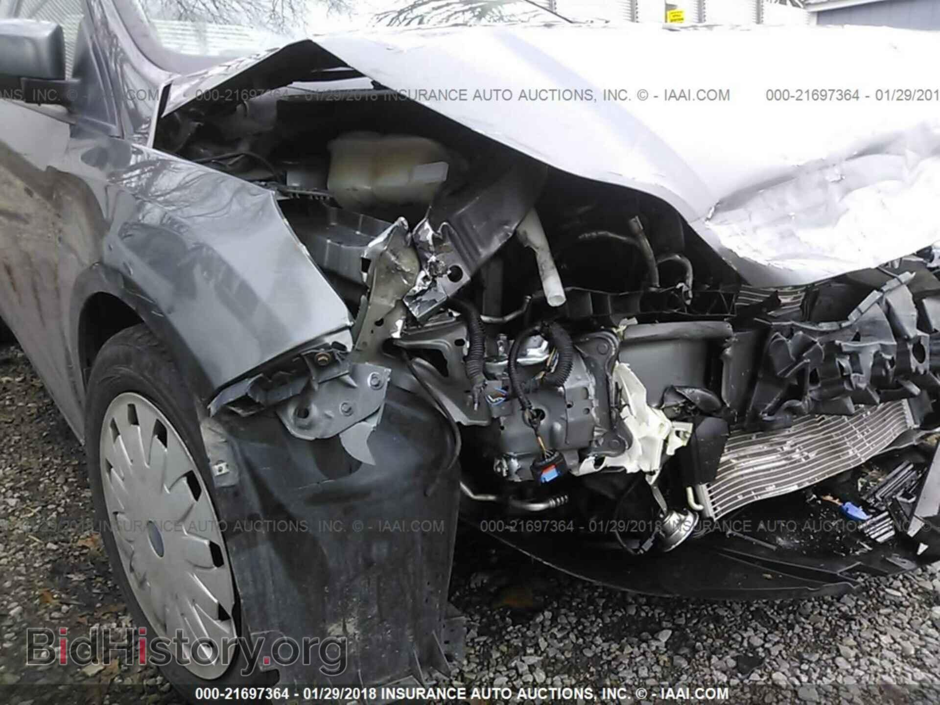 2012 Ford Focus - VIN: 1FAHP3F21CL434400 - Photo 6