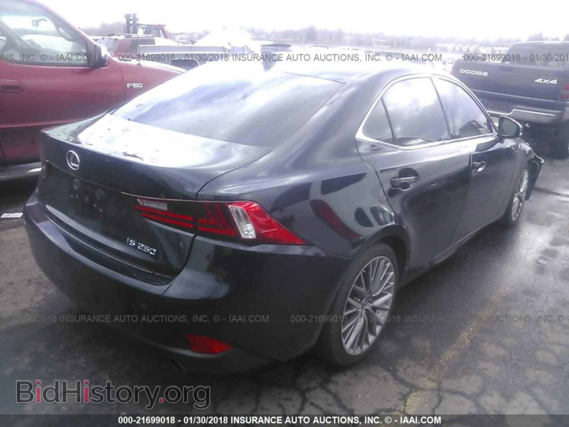 2014 Lexus Is - VIN: JTHBF1D23E5035844 - Photo 4