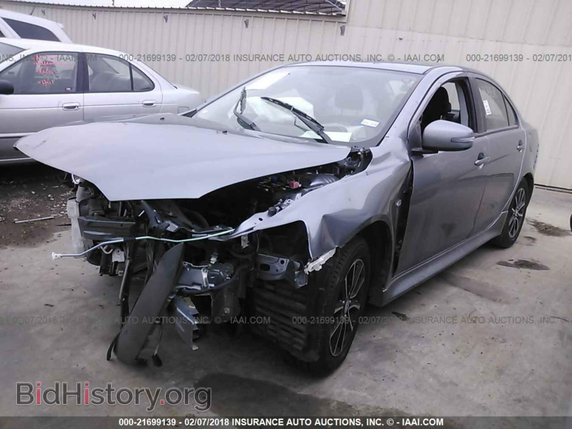 2017 Mitsubishi Lancer - VIN: JA32U2FU1HU004158 - Фото 2