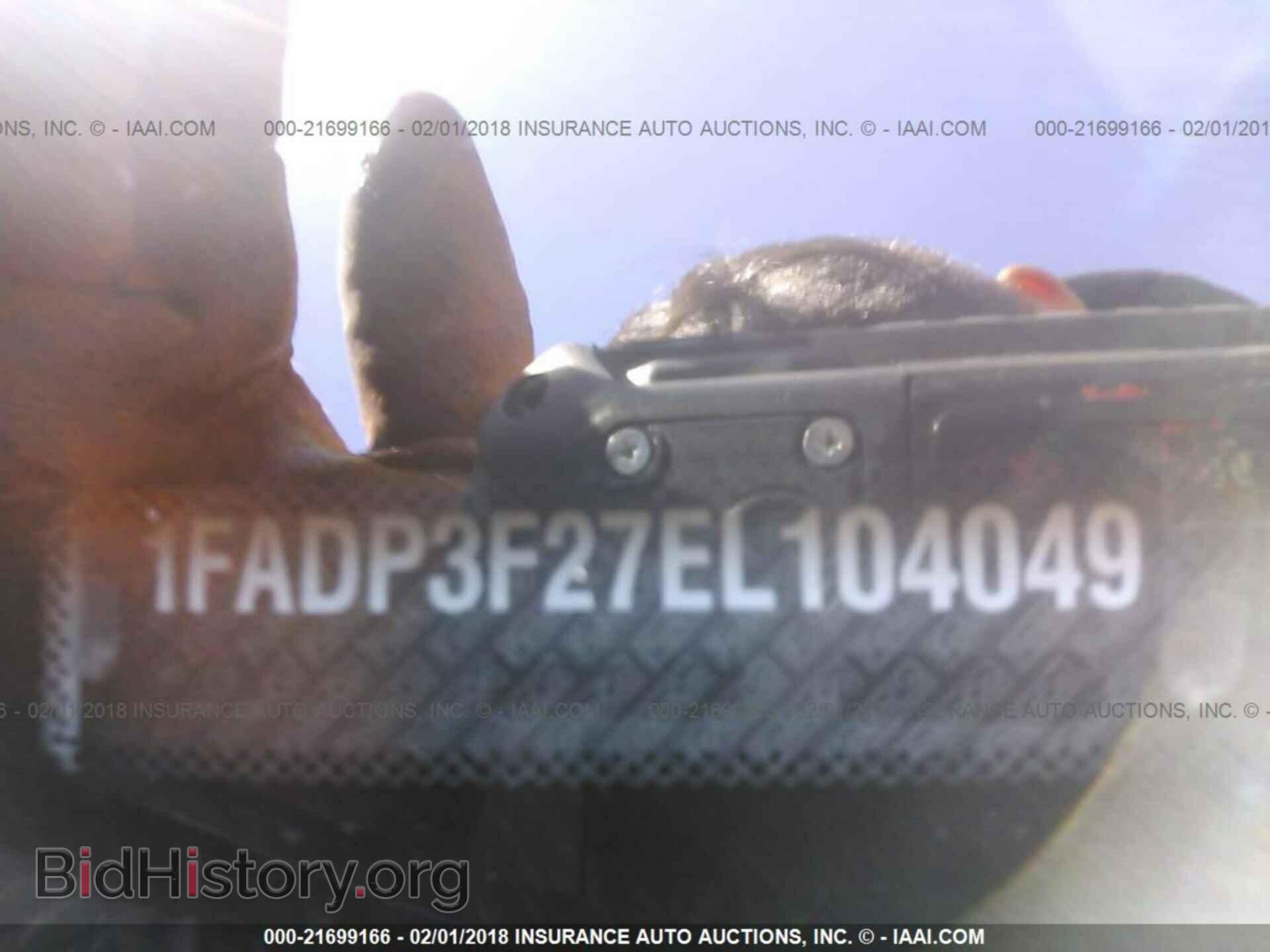 2014 Ford Focus - VIN: 1FADP3F27EL104049 - Photo 9
