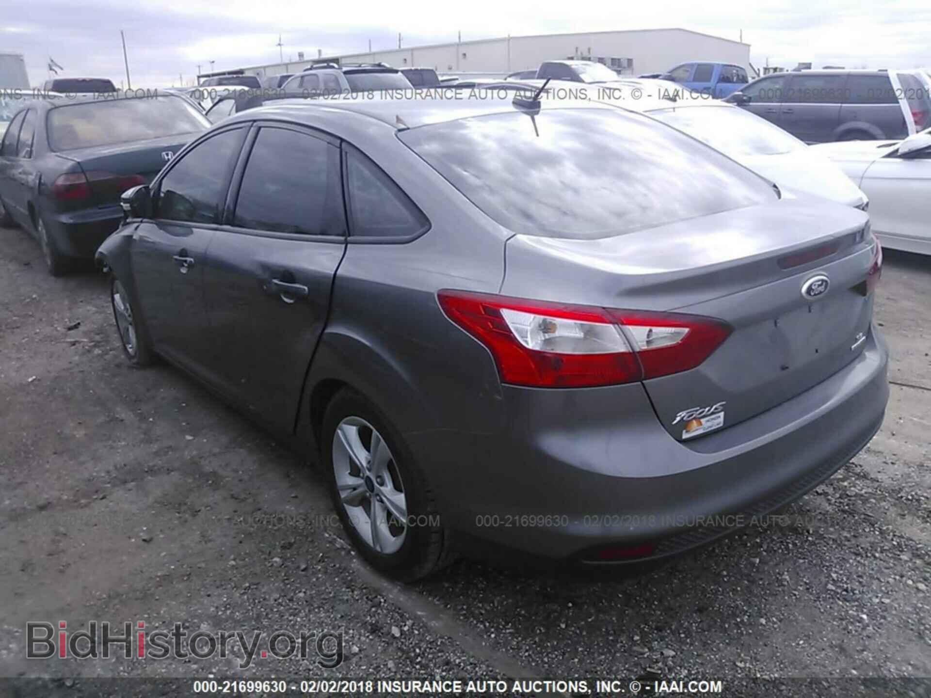 2014 Ford Focus - VIN: 1FADP3F29EL419760 - Фото 3