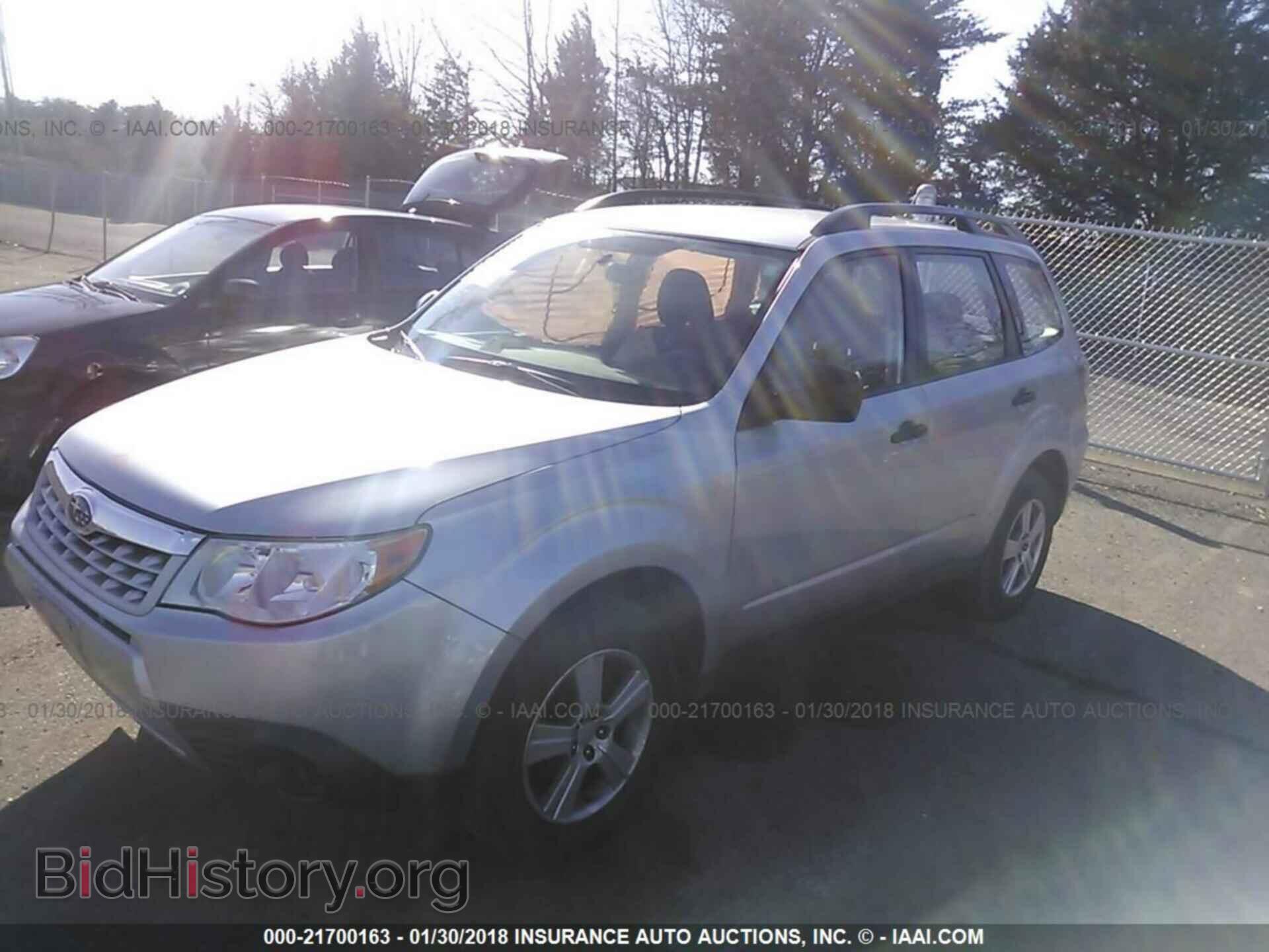 2013 Subaru Forester - VIN: JF2SHABC8DH417342 - Фото 2
