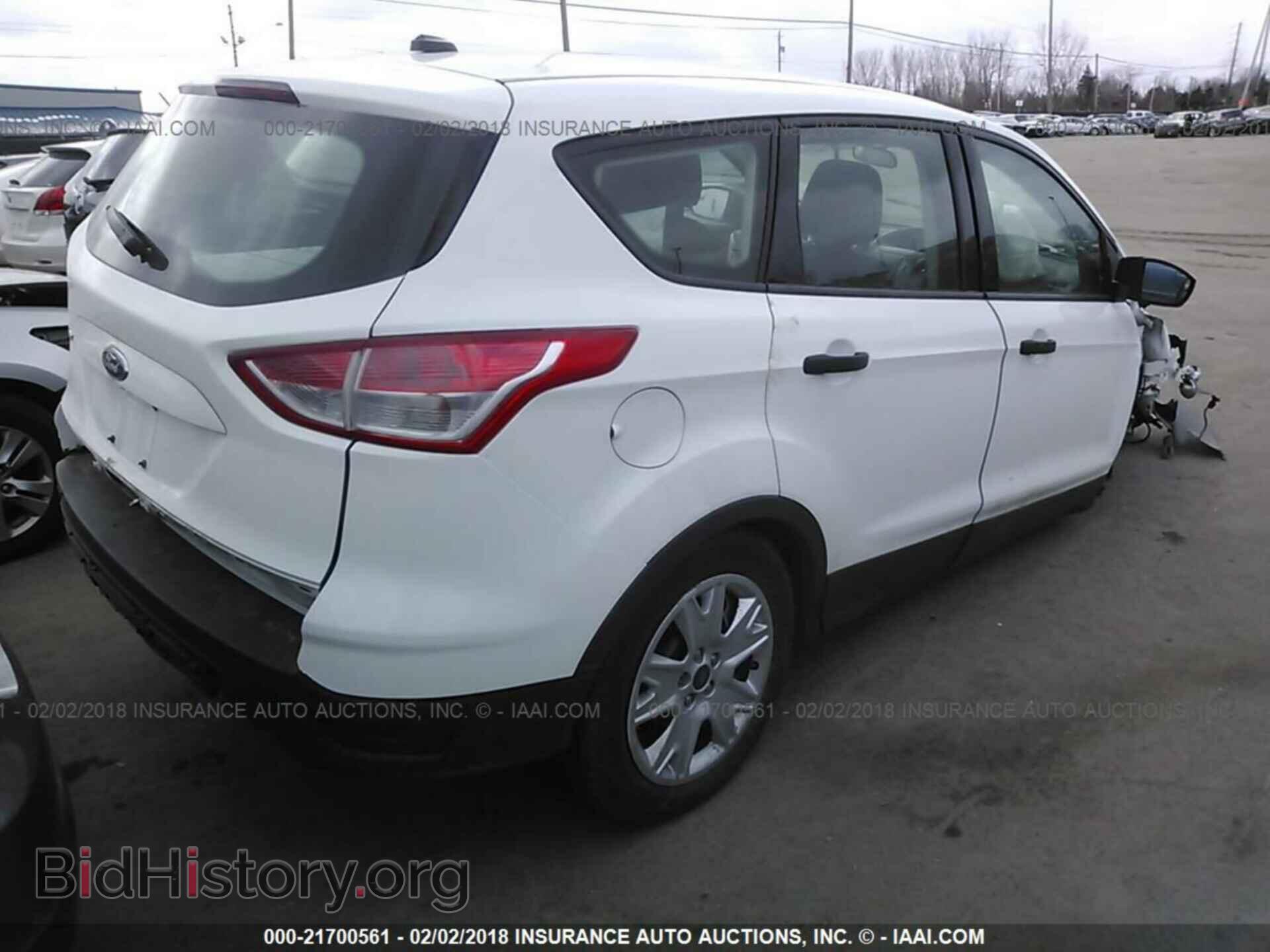 2013 Ford Escape - VIN: 1FMCU0F71DUB90293 - Photo 4