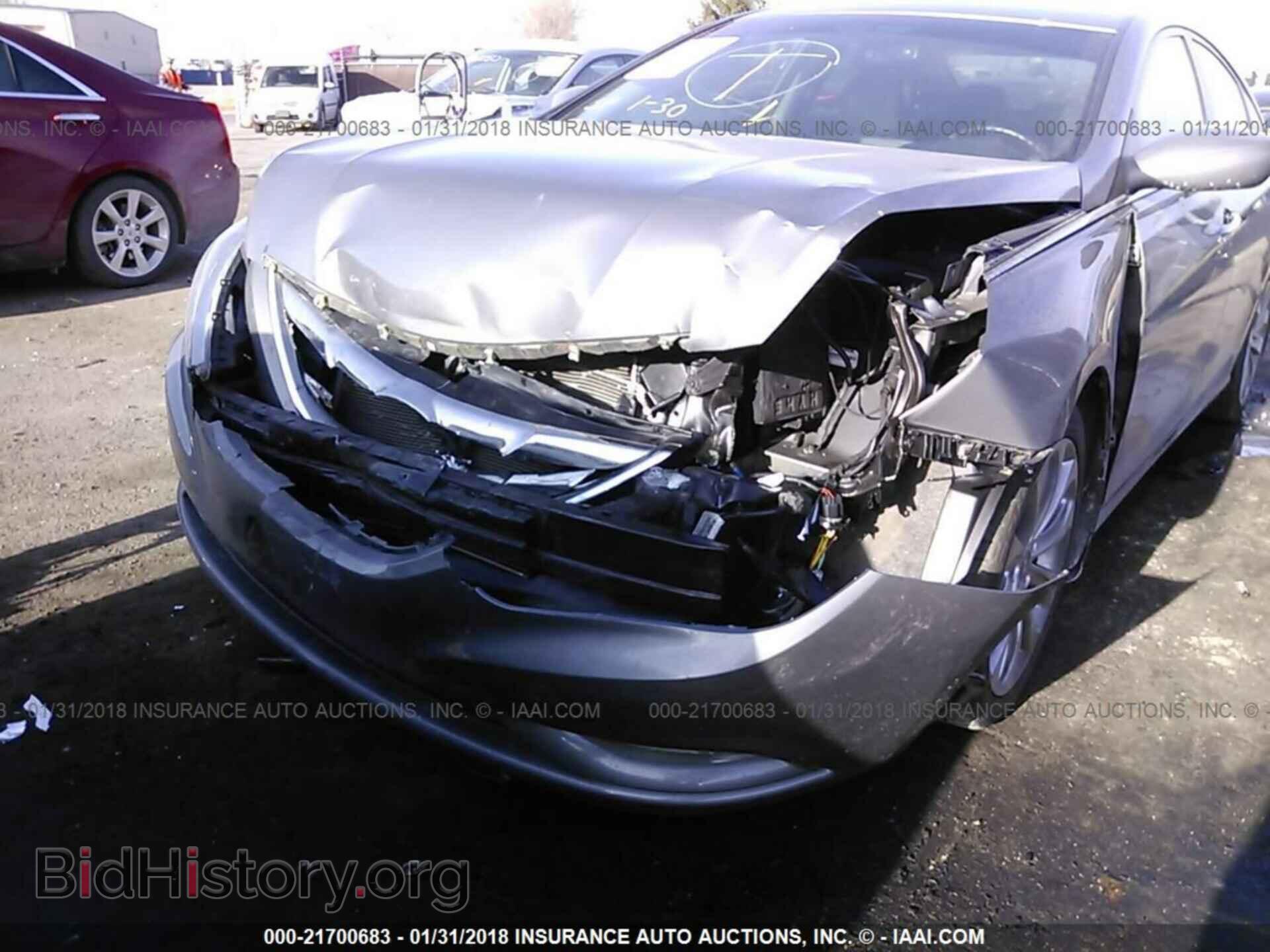 2012 Hyundai Sonata - VIN: 5NPEC4ACXCH474879 - Photo 6