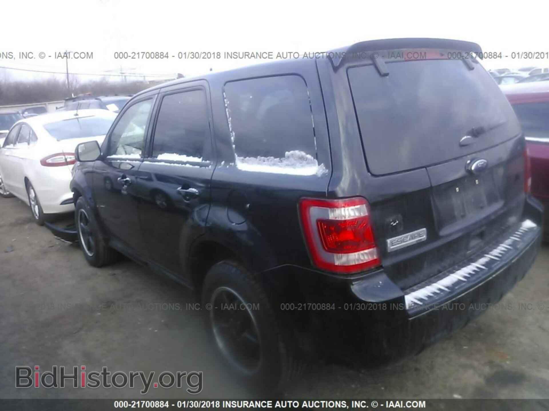 2012 Ford Escape - VIN: 1FMCU0D74CKC40441 - Photo 3