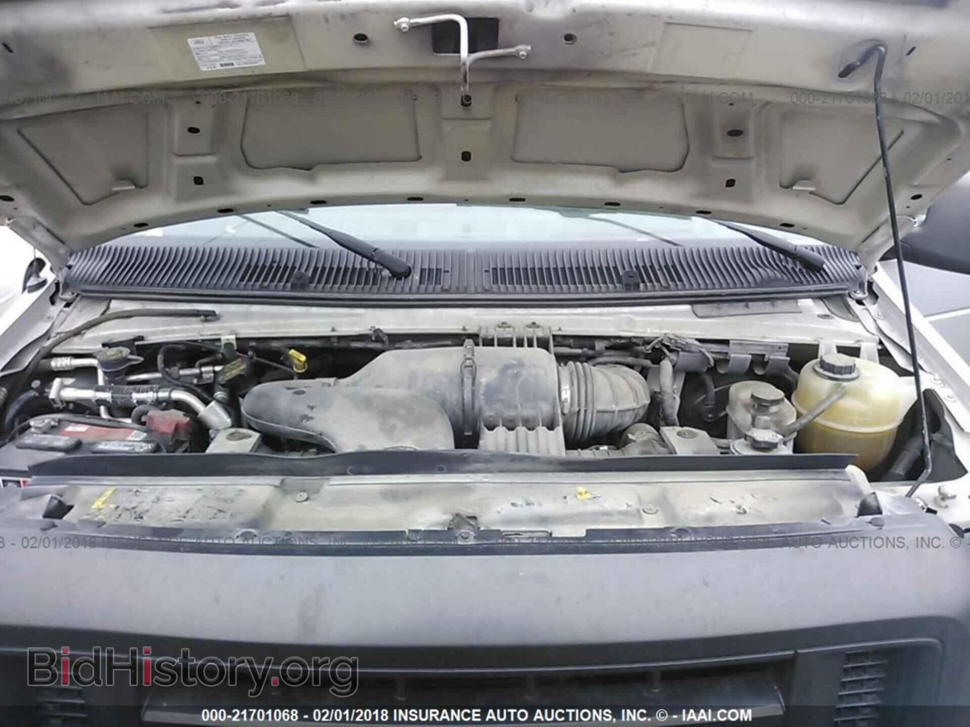 2011 Ford Econoline - VIN: 1FBSS3BL1BDA94871 - Photo 10
