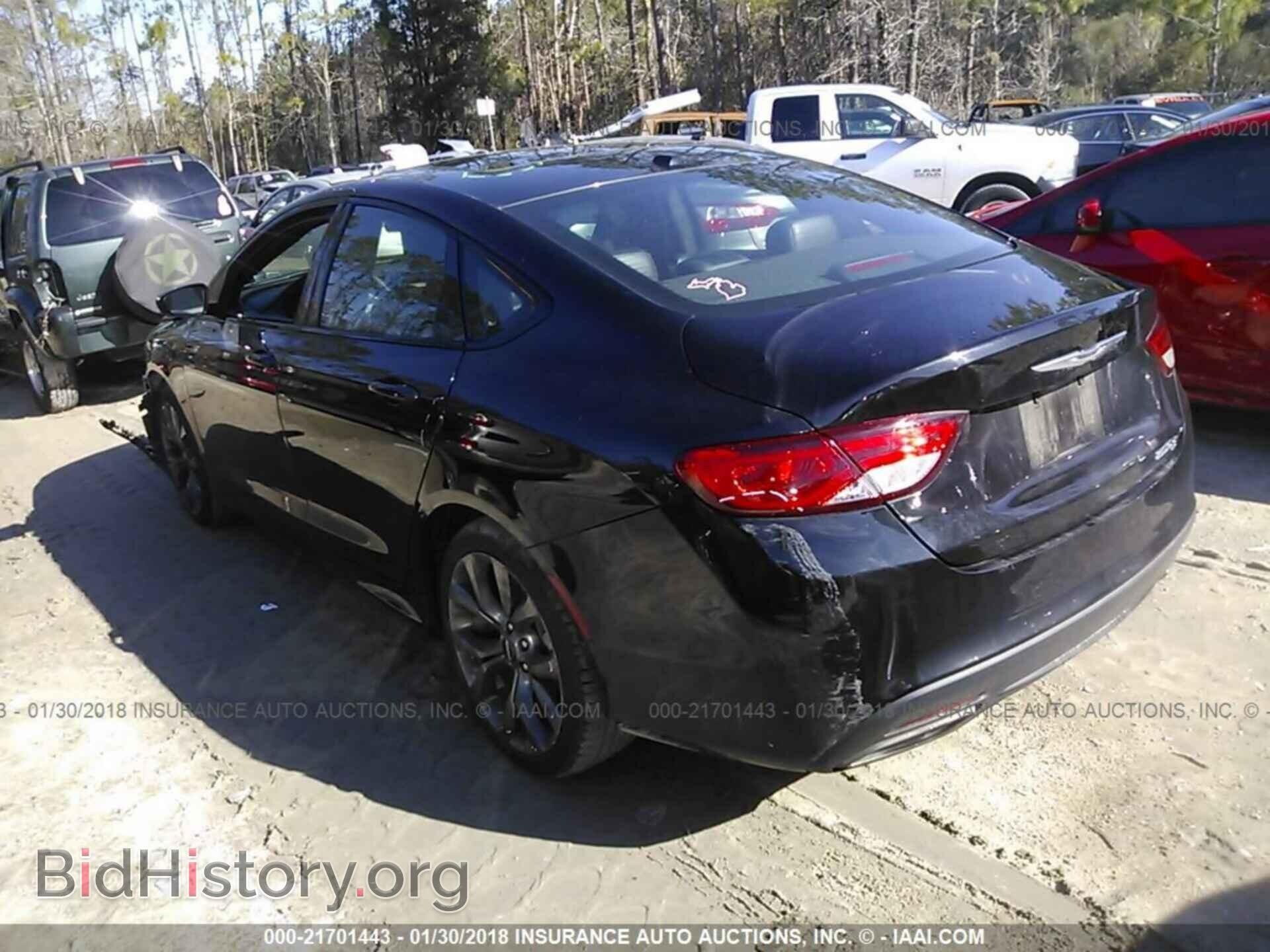 2015 Chrysler 200 - VIN: 1C3CCCBB2FN555519 - Фото 3