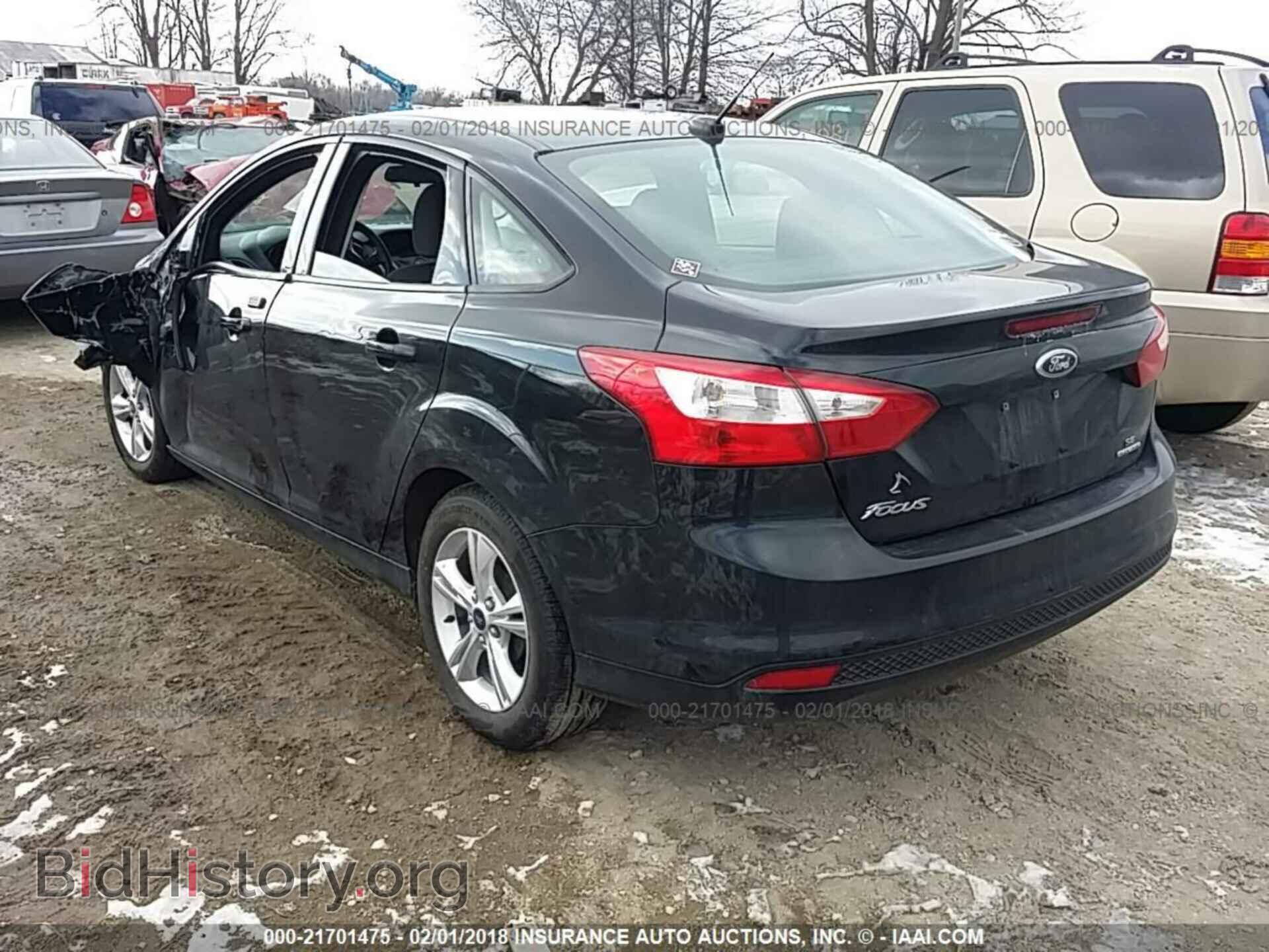 2013 Ford Focus - VIN: 1FADP3F21DL183037 - Photo 3